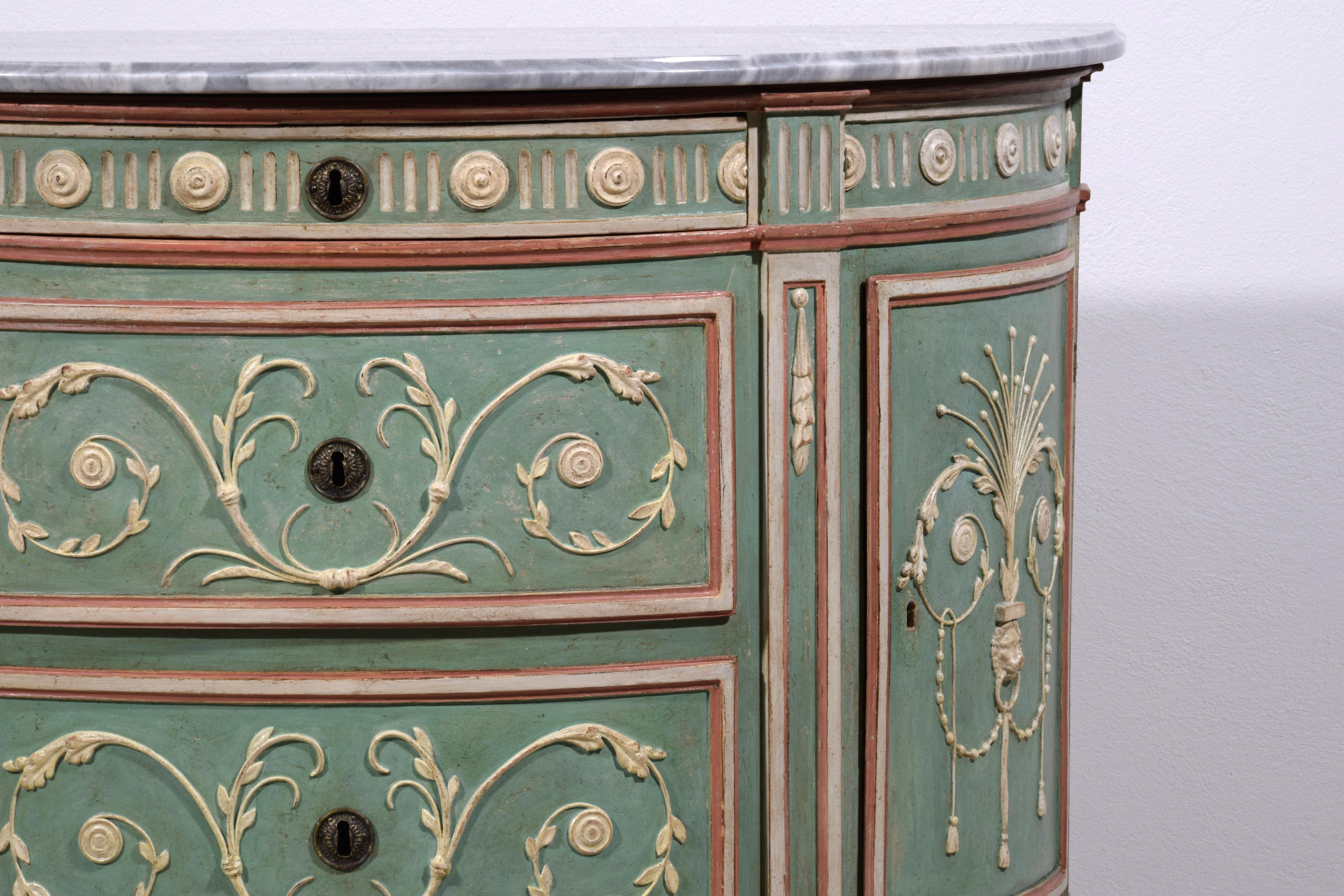 Neoclassical 18th century, Italian Half-moon Lacquered Wood Chest of Drawers For Sale