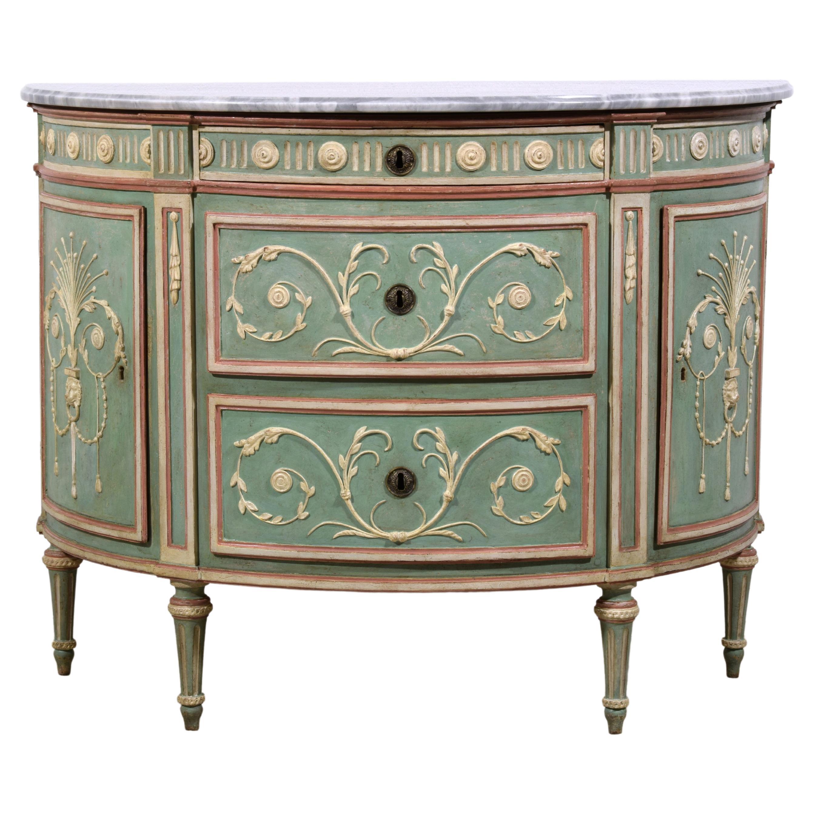 XVIIIe siècle, Commode italienne en bois laqué en demi-lune en vente