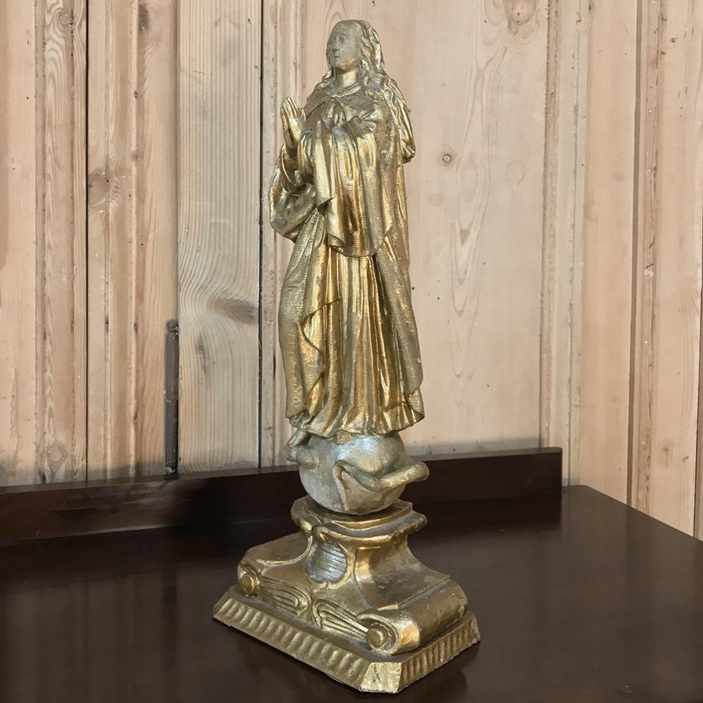 Italienische handgeschnitzte und bemalte Madonna-Statue aus Holz aus dem 18. Jahrhundert (Neobarock) im Angebot