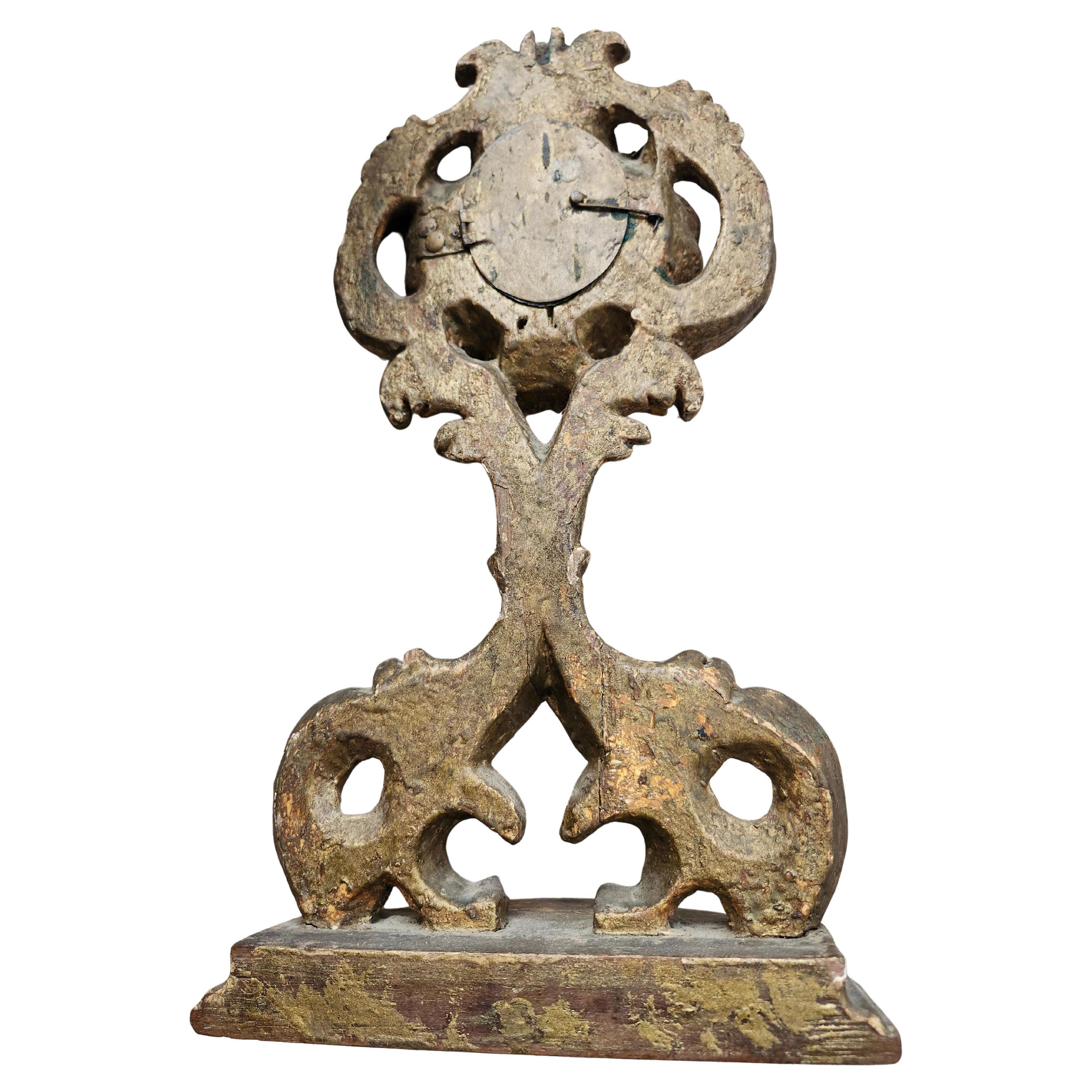 Italienisches handgeschnitztes barockes Reliquienschrein aus Giltwood aus dem 18. im Zustand „Gut“ im Angebot in Port Jervis, NY
