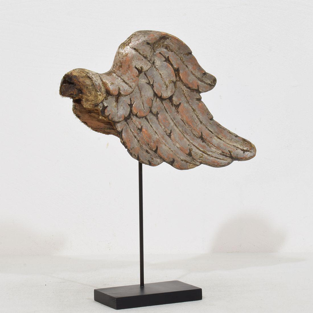 Hand-Carved 18th Century, Italian Hand Carved Wooden Wing of a Baroque Angel For Sale