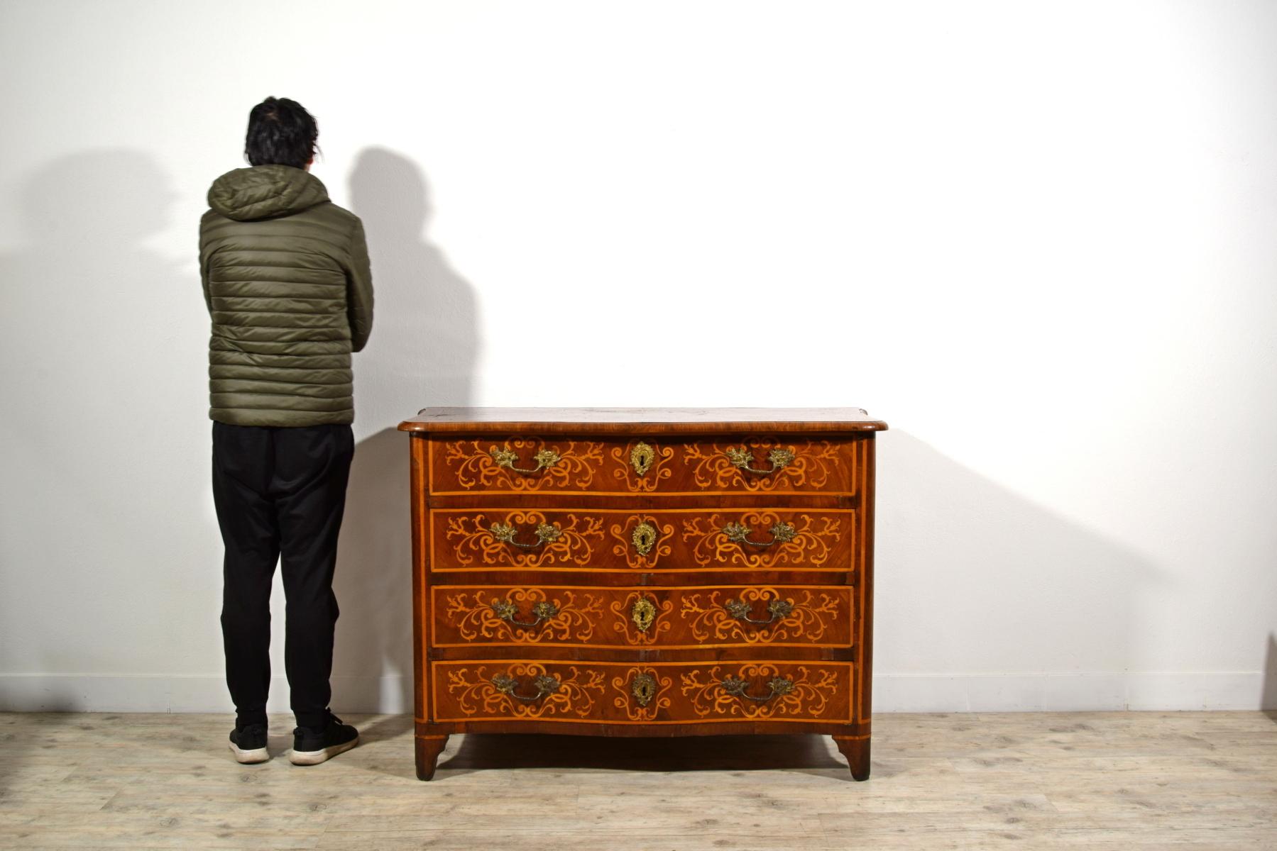 18th Century, Italian Inlaid And Veneered Chest Of Drawers For Sale 5
