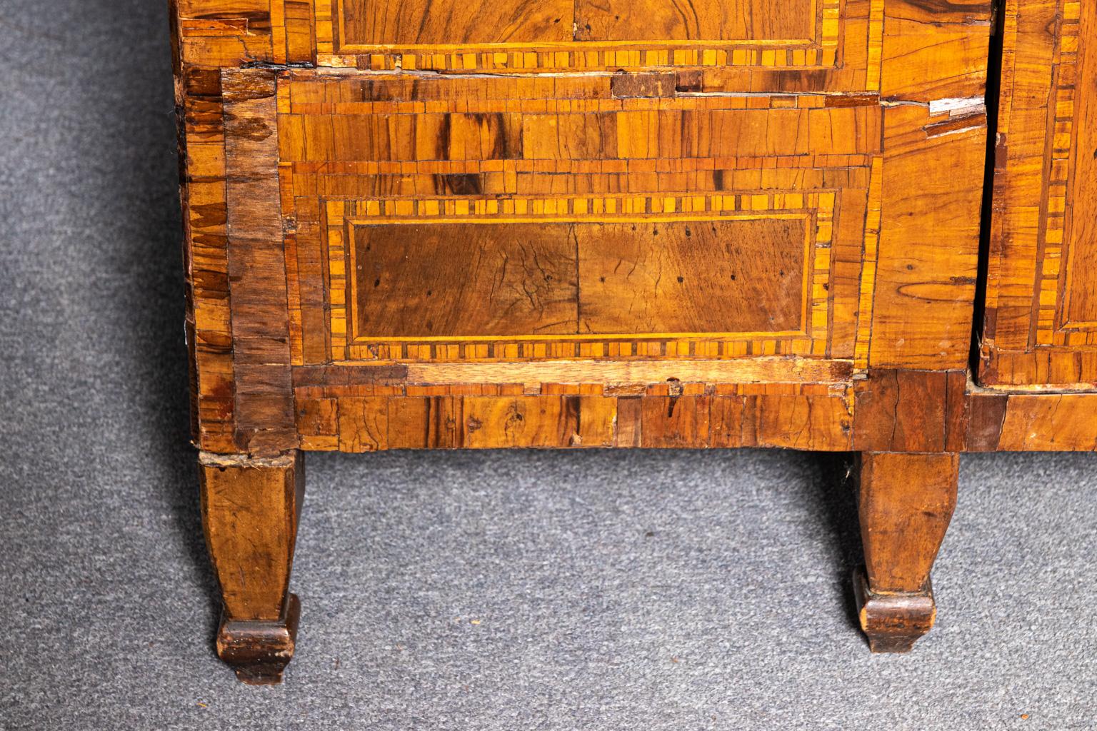18th Century Italian Inlaid Partner's Desk For Sale 2
