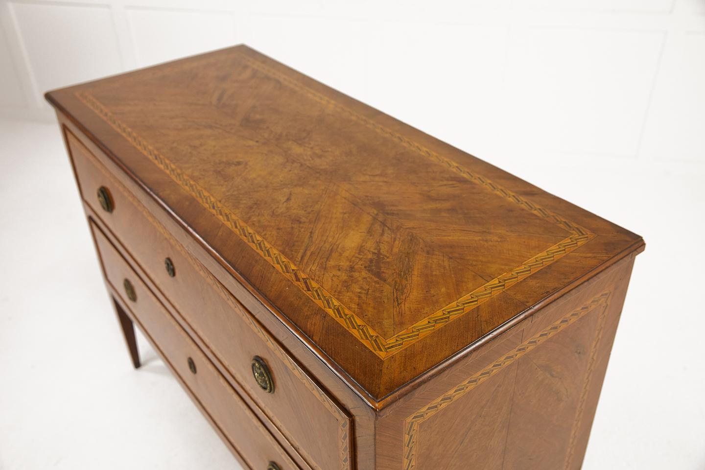 18th Century Italian Inlaid Two-Drawer Commode In Good Condition In Gloucestershire, GB