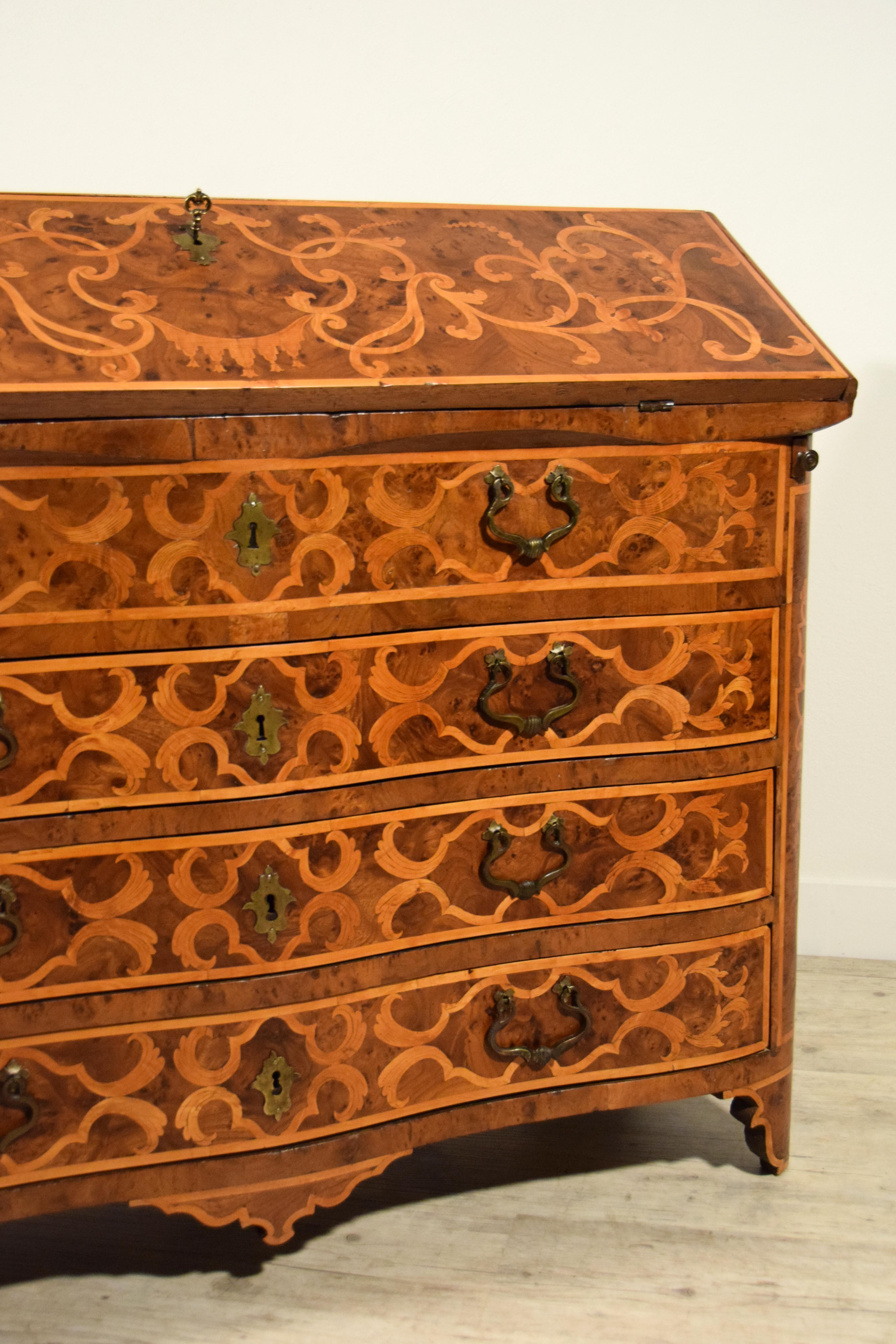 18th Century, Italian Inlaid Wood Chest of Drawers with Secretaire For Sale 11