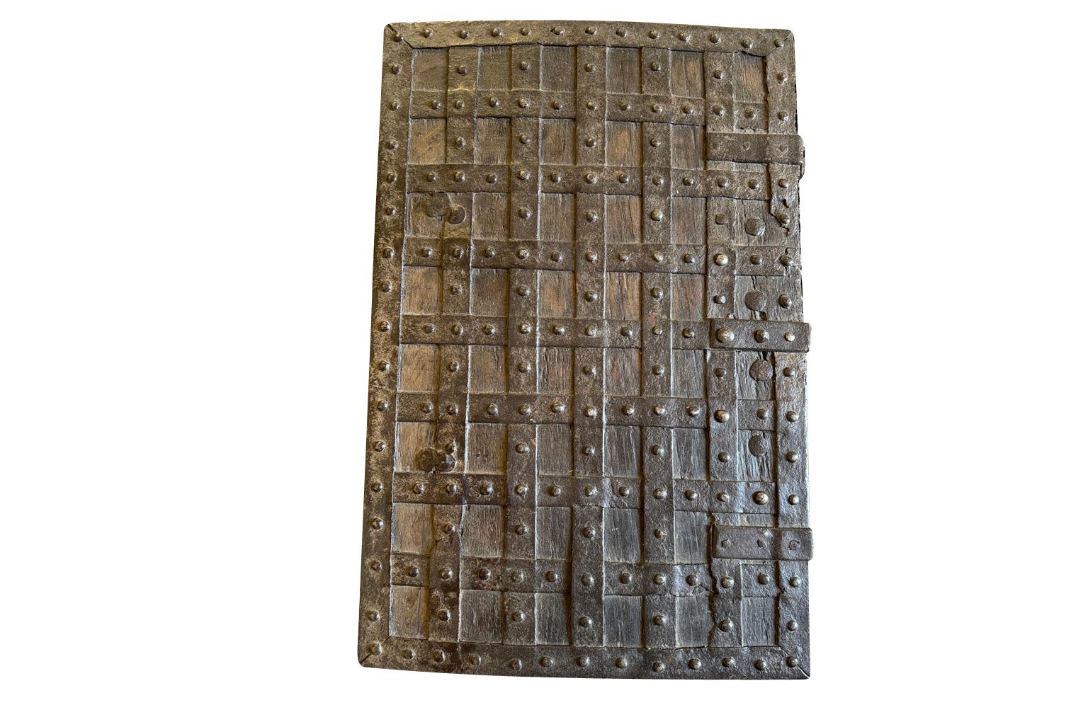 18th Century Italian Iron Safe - Coffre Forte For Sale 7