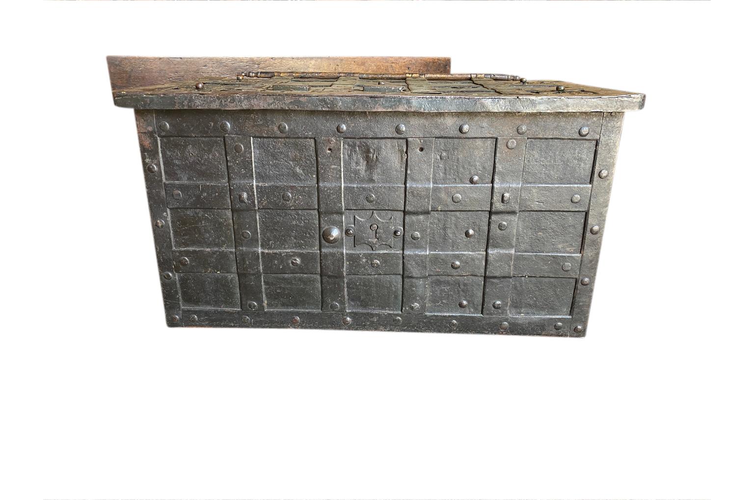 18th Century and Earlier 18th Century Italian Iron Safe - Coffre Forte