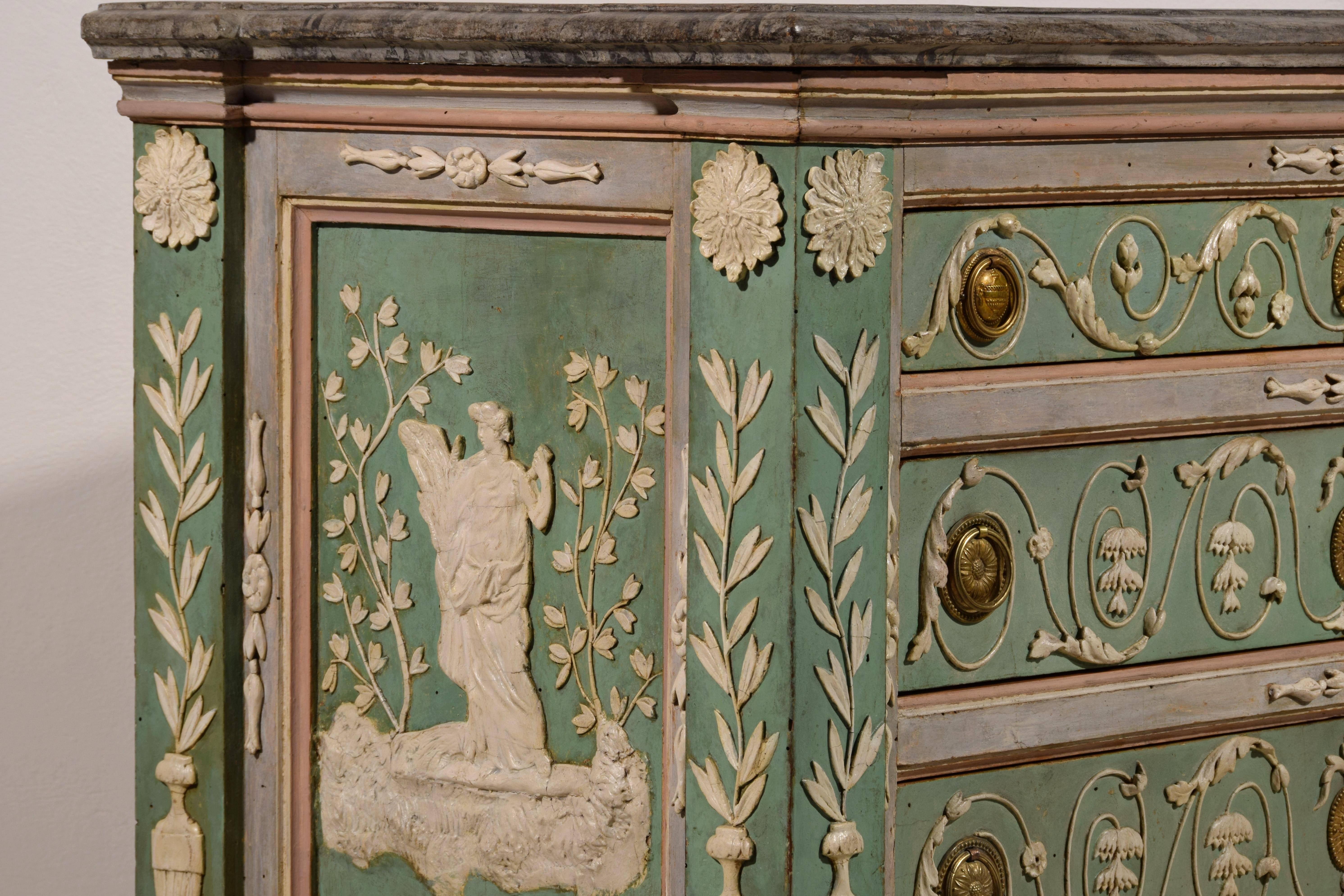 18th Century, Italian Lacquered Wood Chest of Drawers 9