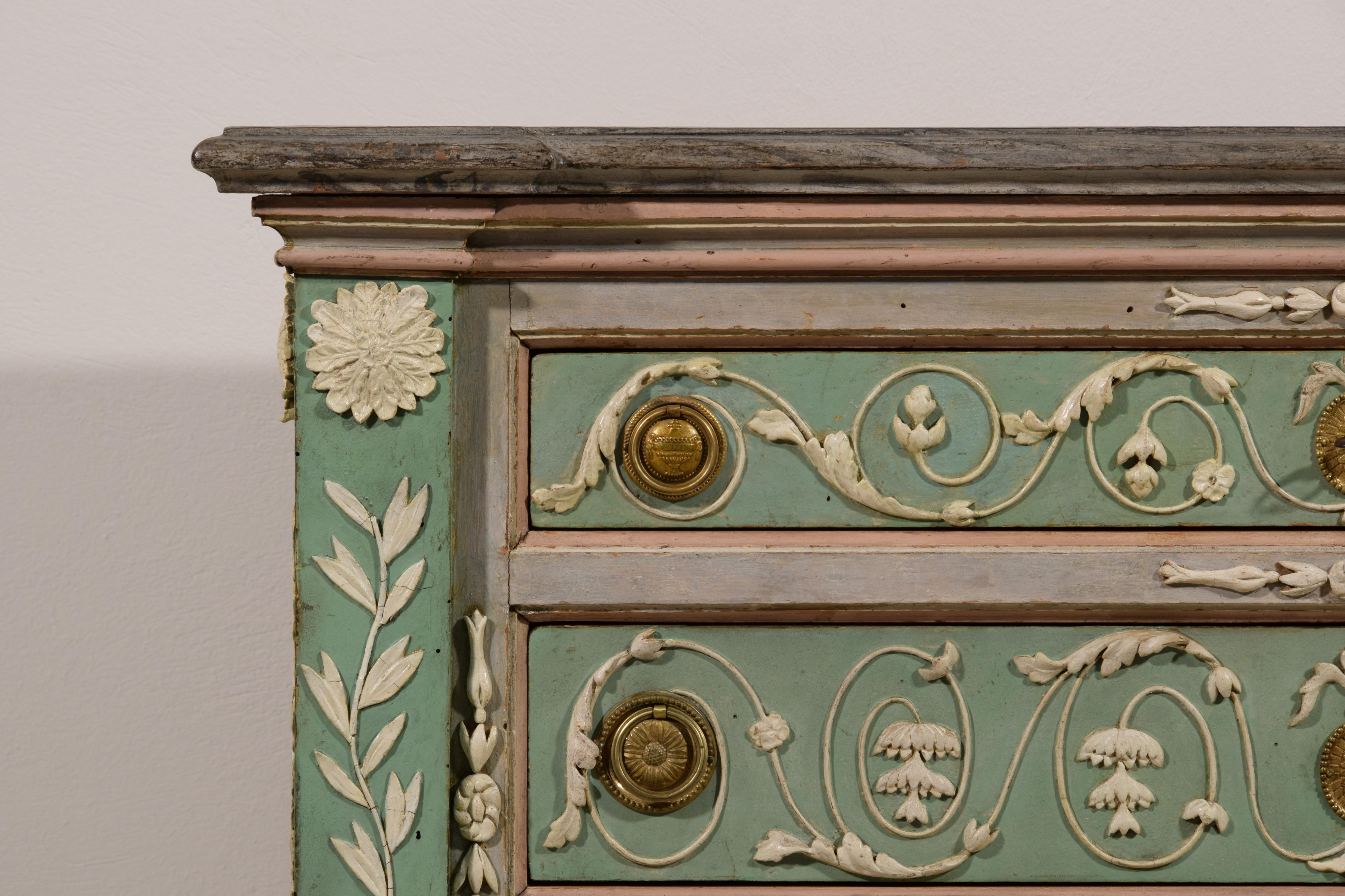18th Century, Italian Lacquered Wood Chest of Drawers 11