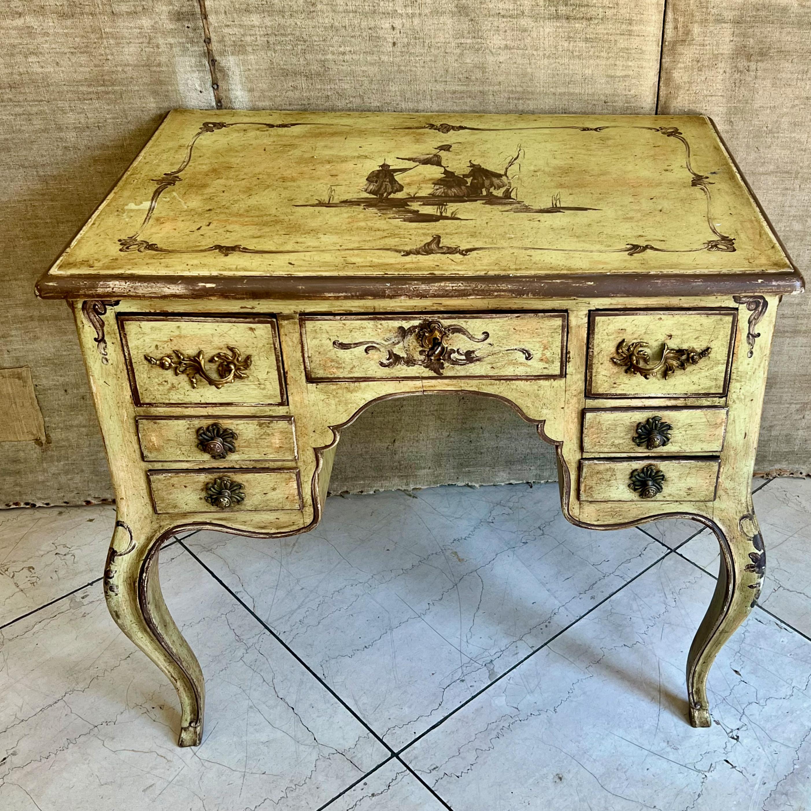 Hand-Painted 18th Century Italian Ladies Desk For Sale