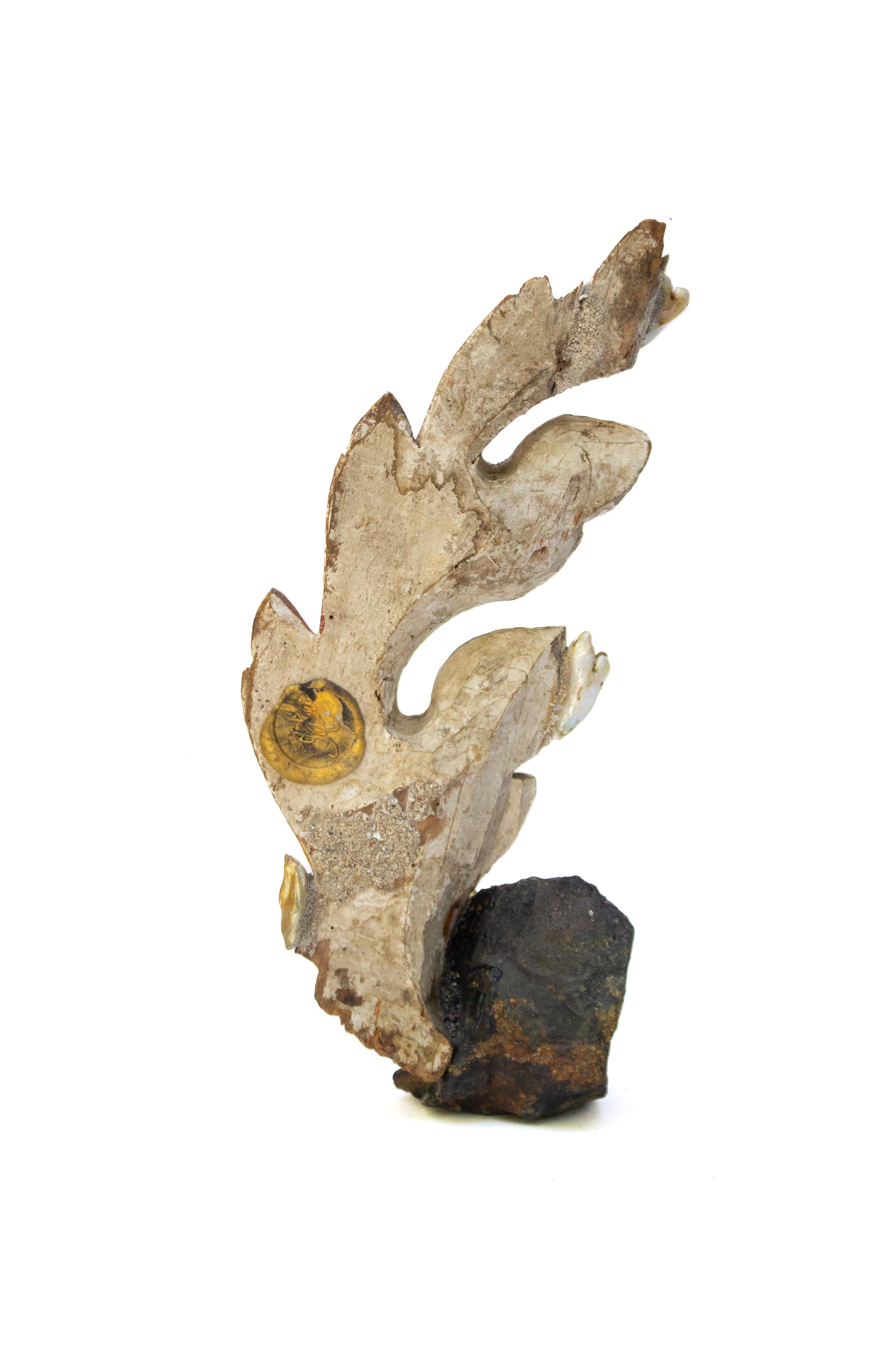 18th Century Italian Leaf Fragment with Pyrite in Magnetite and Baroque Pearls For Sale 1