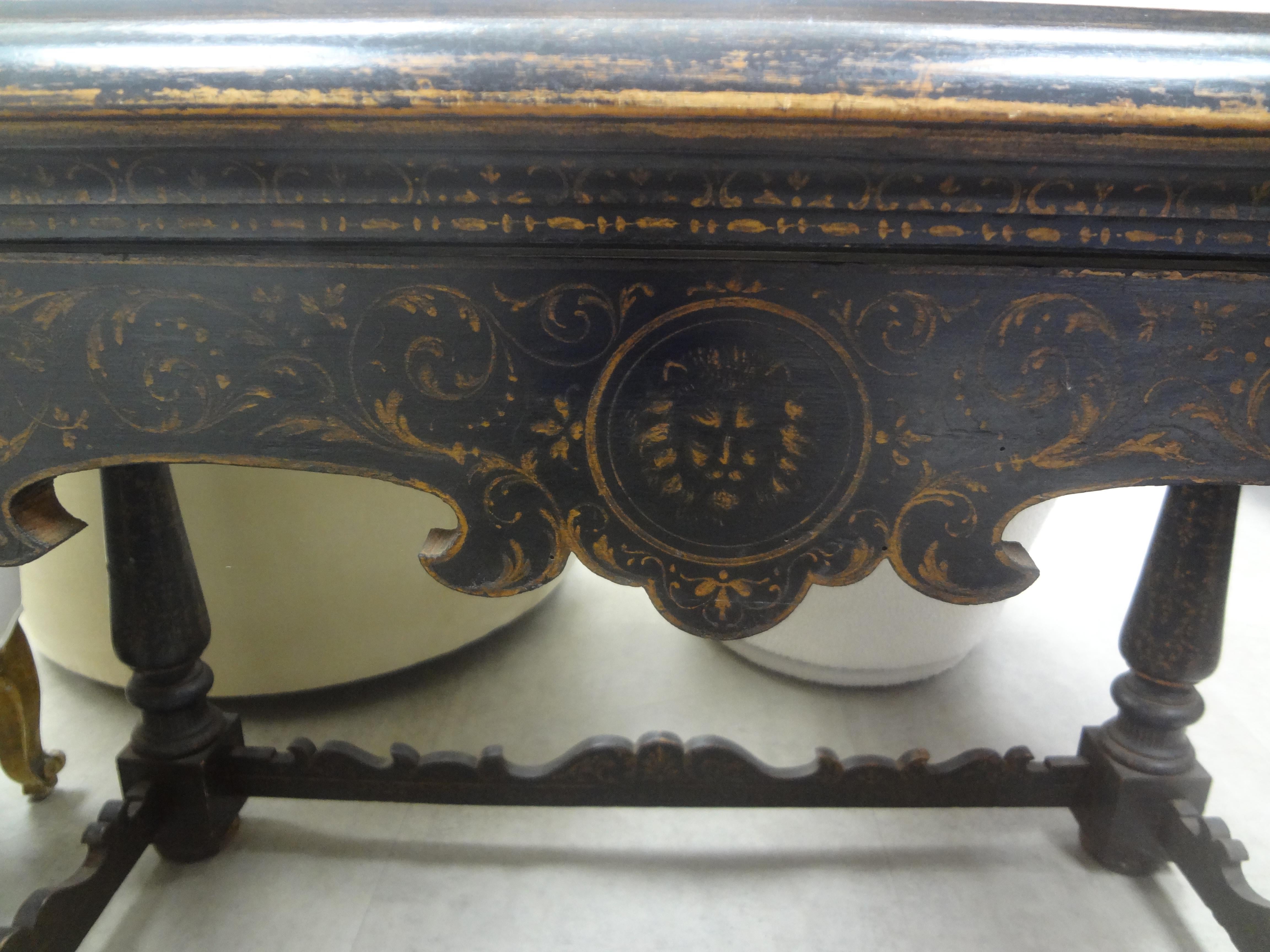 18th Century Italian Louis XIV Ebonized Table For Sale 11