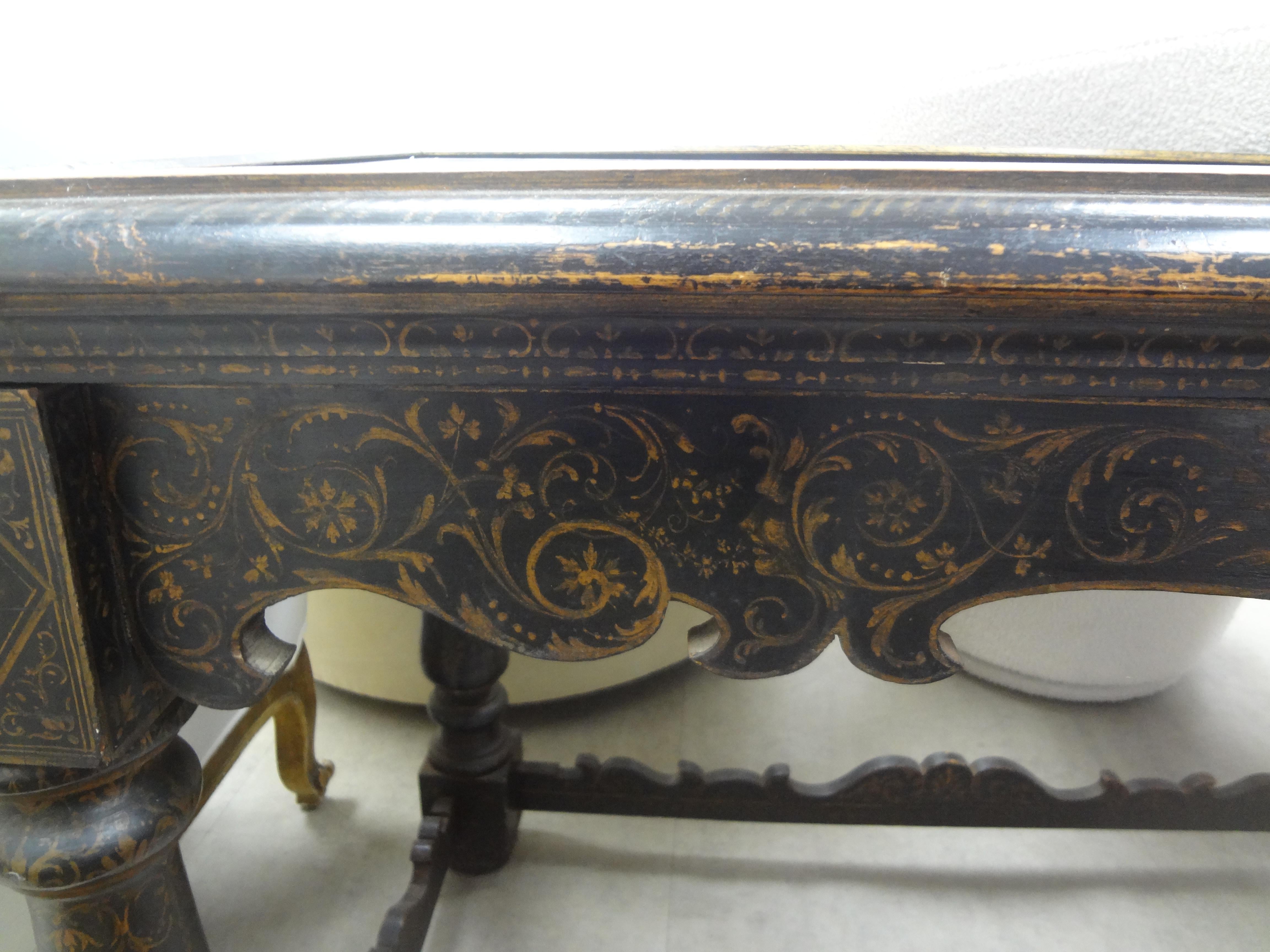 18th Century Italian Louis XIV Ebonized Table For Sale 12