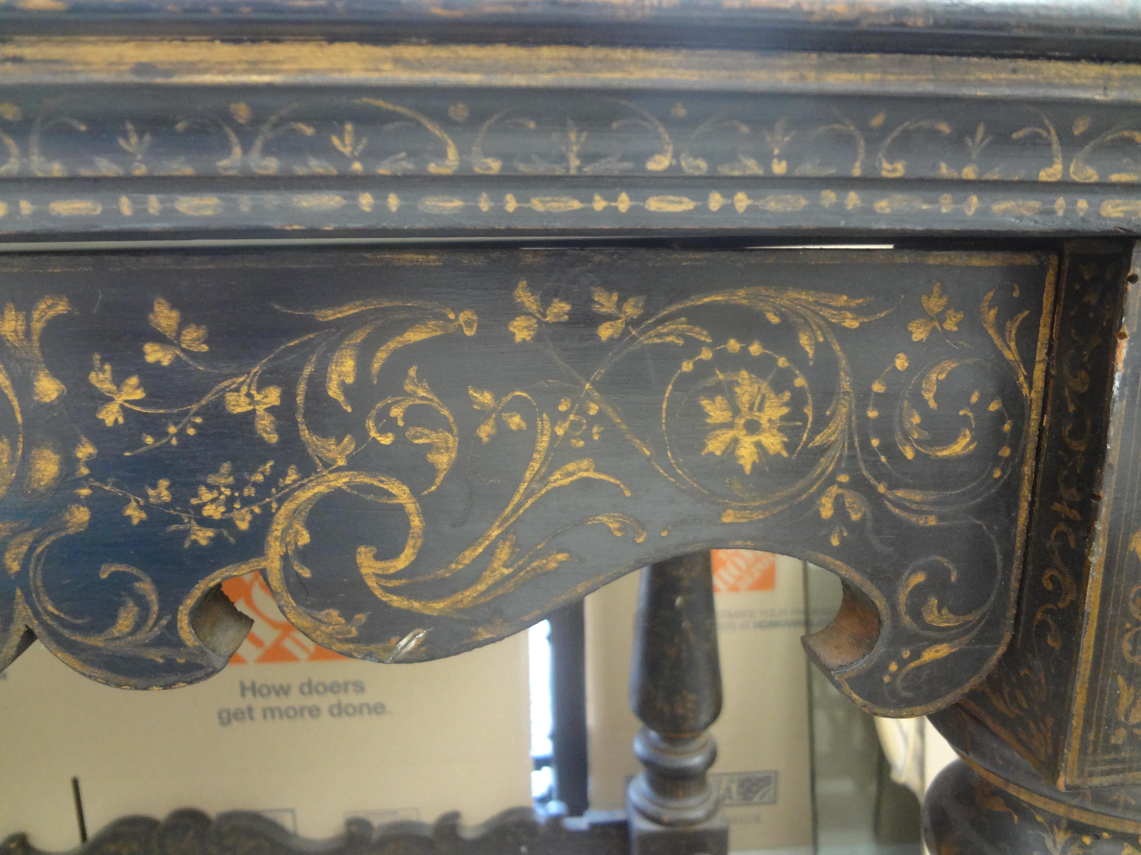 18th Century Italian Louis XIV Ebonized Center Table For Sale 3
