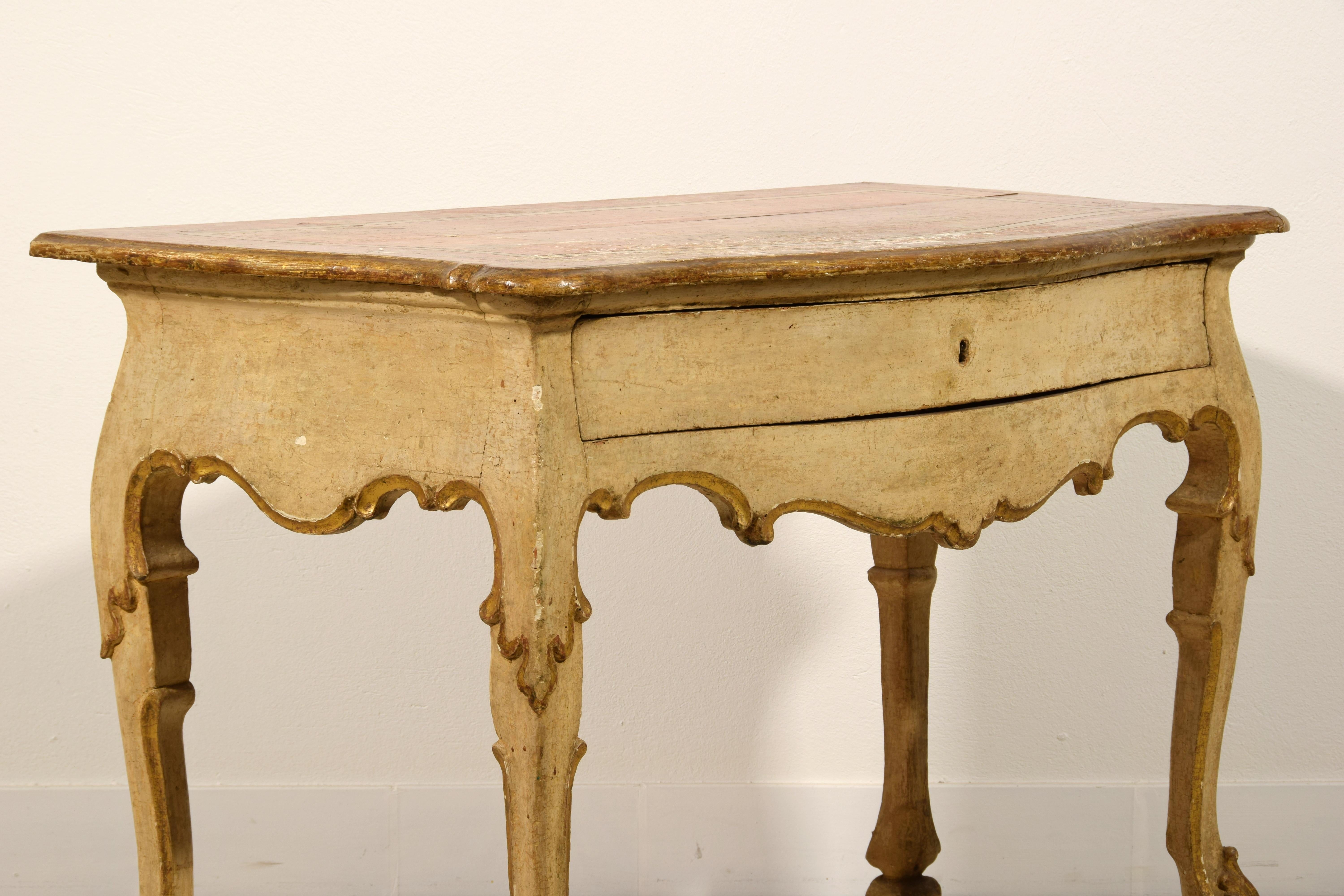 18th Century, Italian Louis XIV Lacquered and Giltwood Console For Sale 11