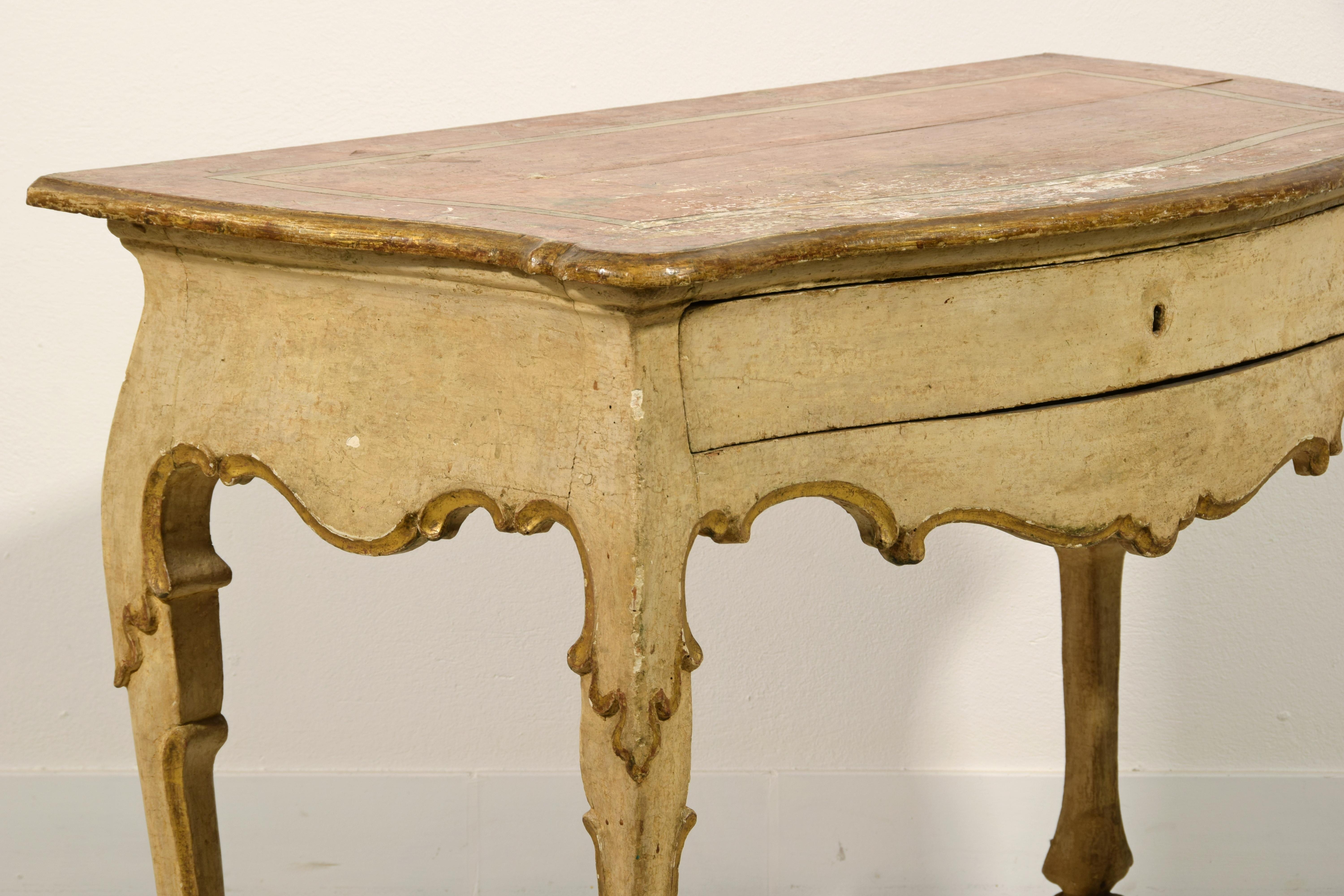 18th Century, Italian Louis XIV Lacquered and Giltwood Console For Sale 4