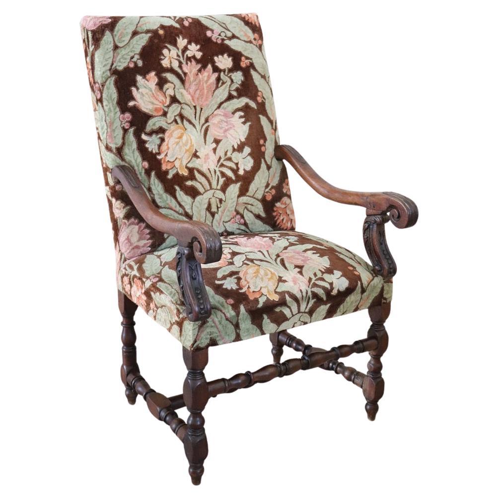 18th Century Italian Louis XIV Solid Walnut Antique Armchair For Sale