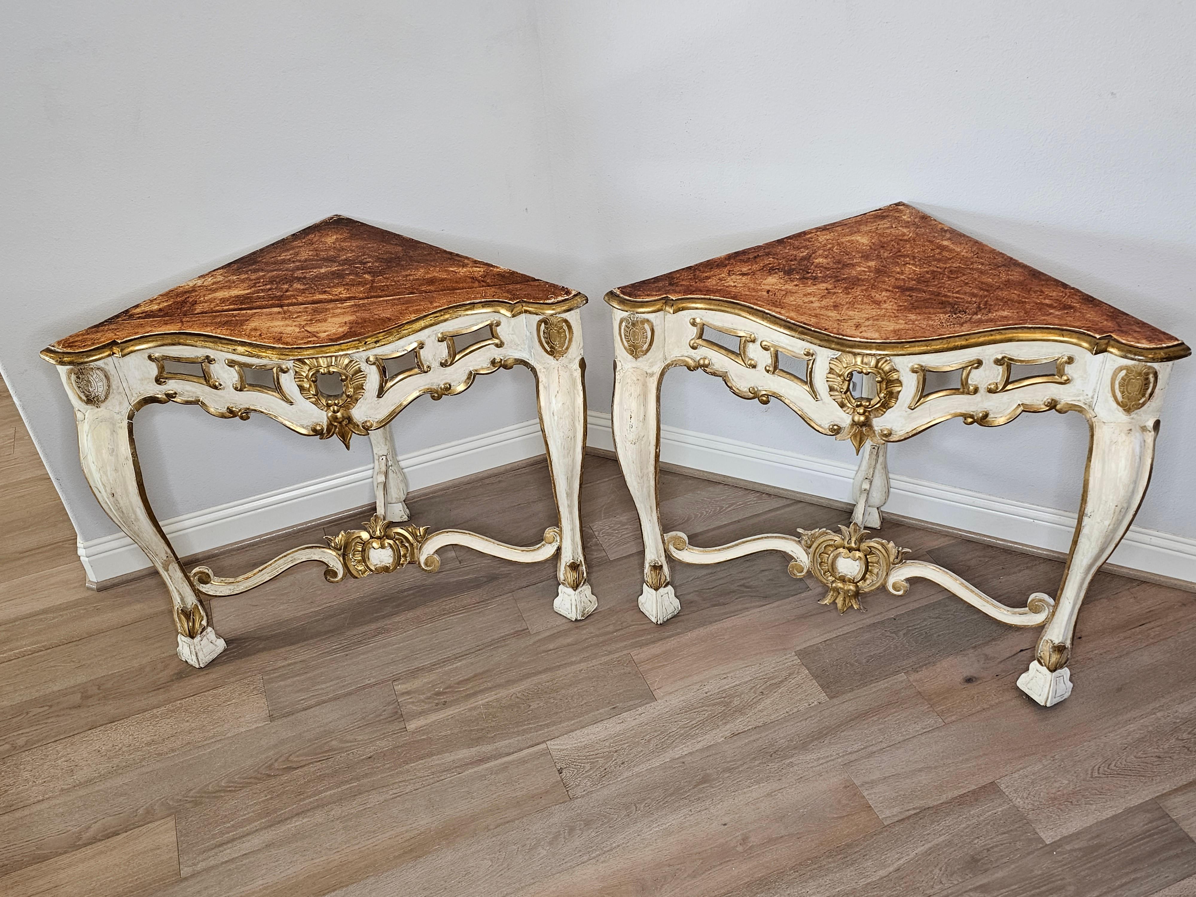 18th Century Italian Louis XV Carved Painted Gilt Wood Corner Console Table Pair In Distressed Condition For Sale In Forney, TX