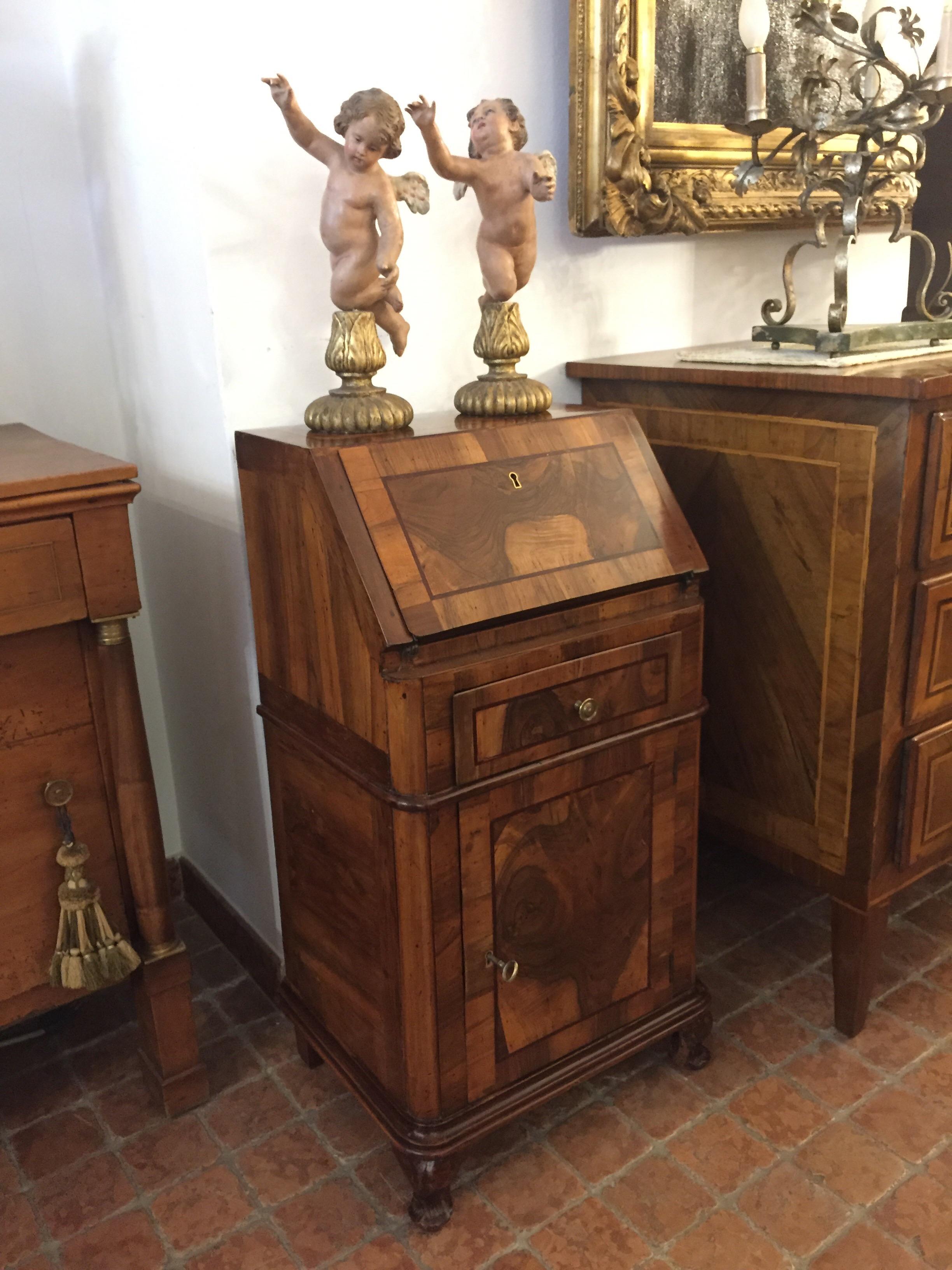 18th Century Italian Louis XV Miniature Bureau with Flap from Venice Burl Walnut 11