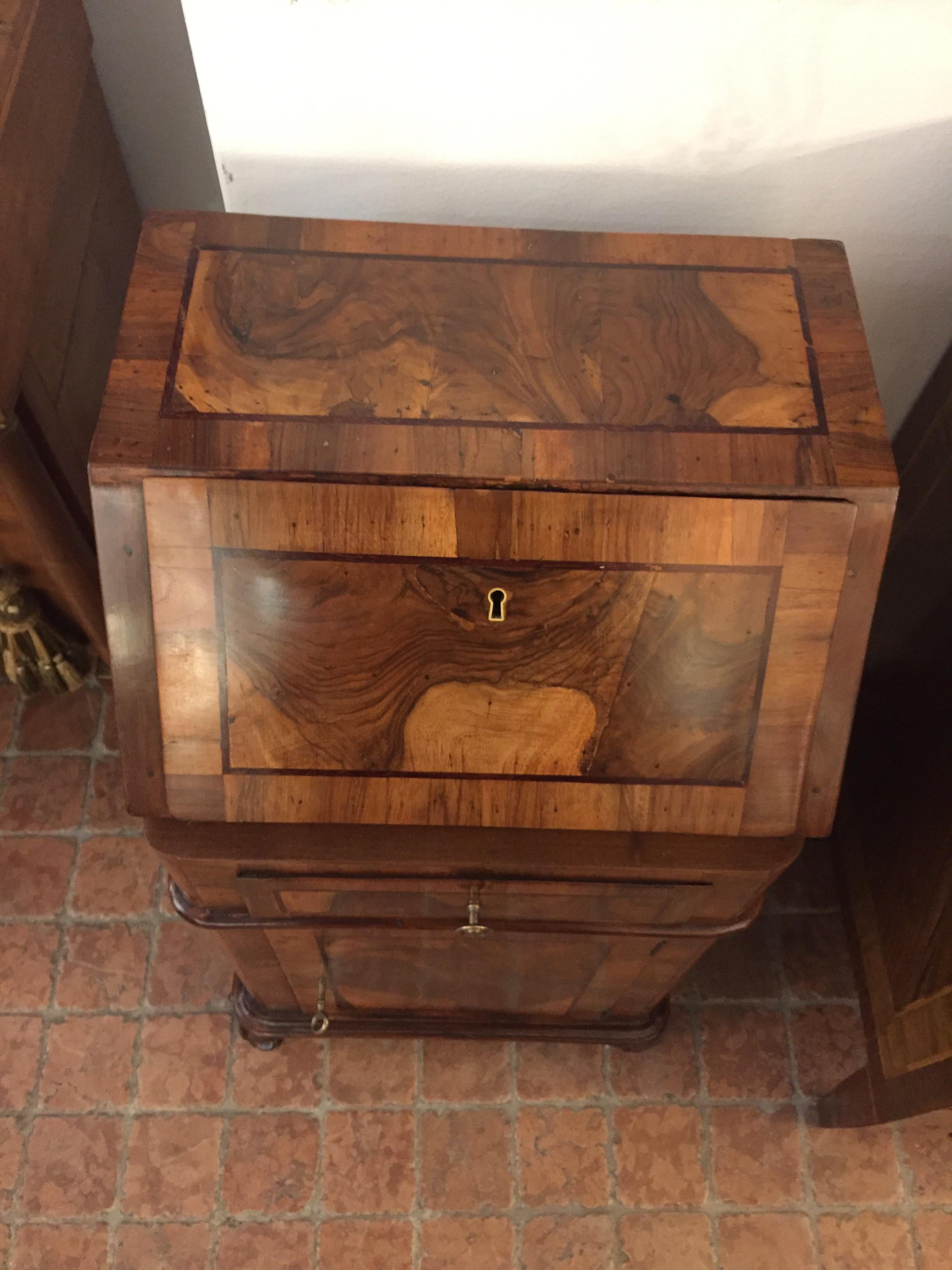 18th Century Italian Louis XV Miniature Bureau with Flap from Venice Burl Walnut 12