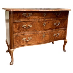 18th Century Italian Louis XV Rococo Walnut Commode - Curved Chest of Drawers