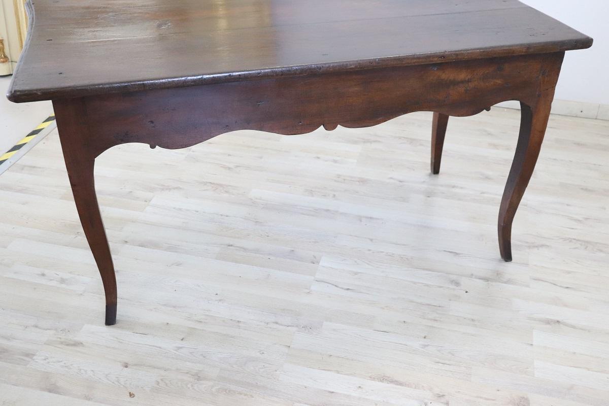 18th Century Italian Louis XV Solid Oak Wood Antique Writing Desk 11