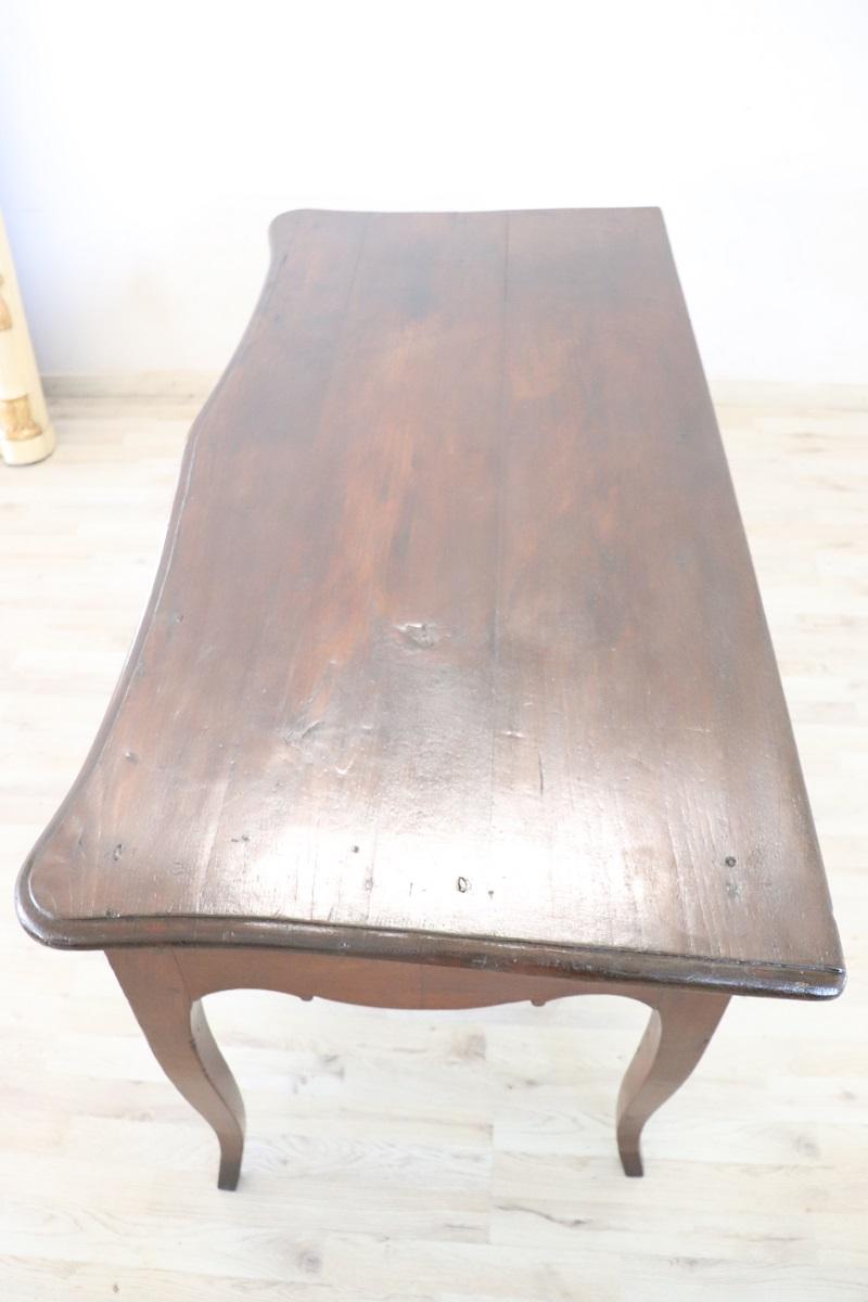 18th Century Italian Louis XV Solid Oak Wood Antique Writing Desk 6