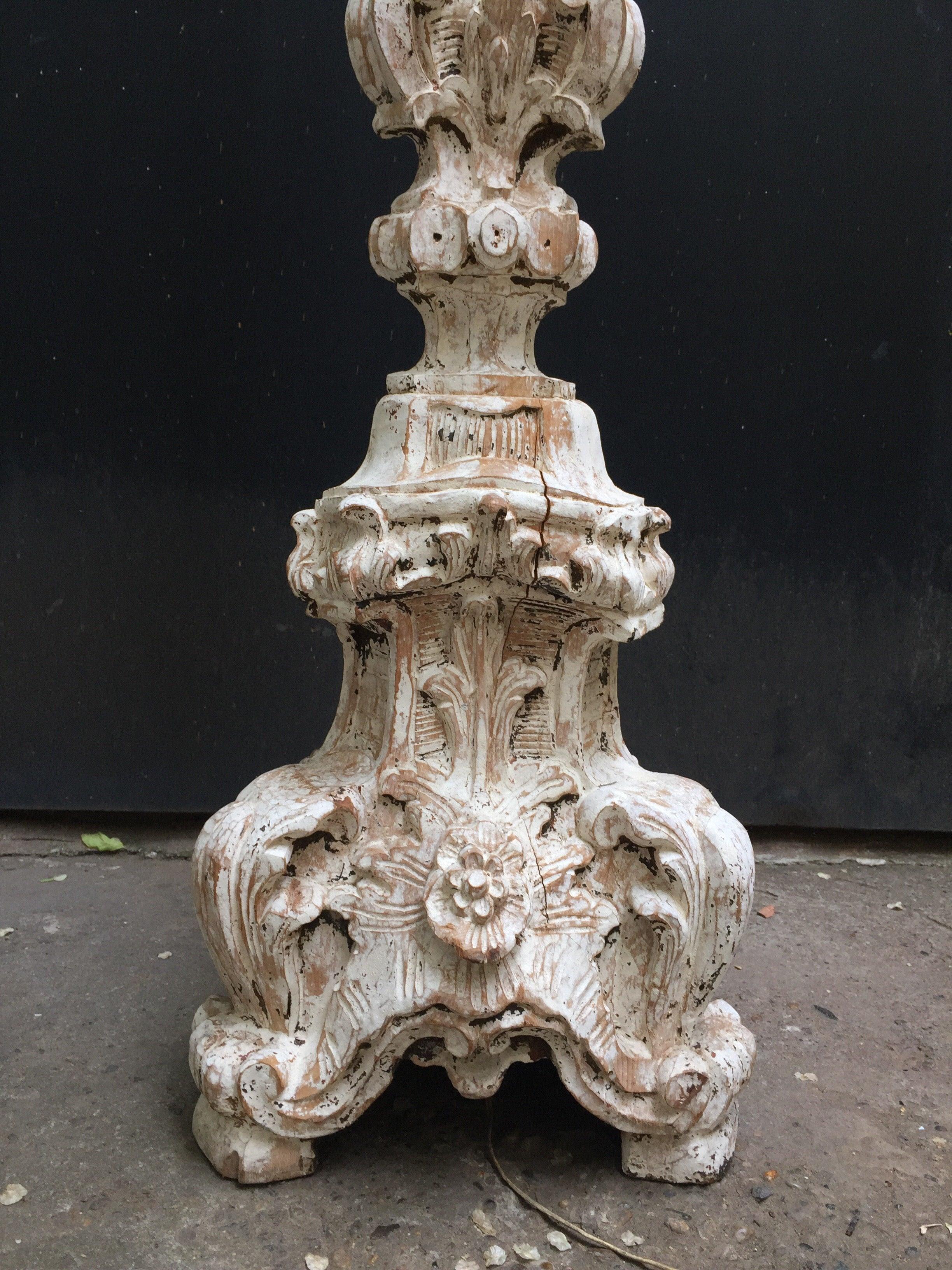 18th Century Italian Louis XV Style Pricket Floor Lamp Distressed Finish For Sale 5