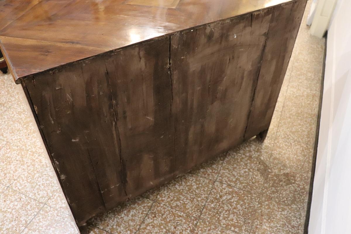 18th Century Italian Louis XV Walnut Antique Chest of Drawers, Restored For Sale 5