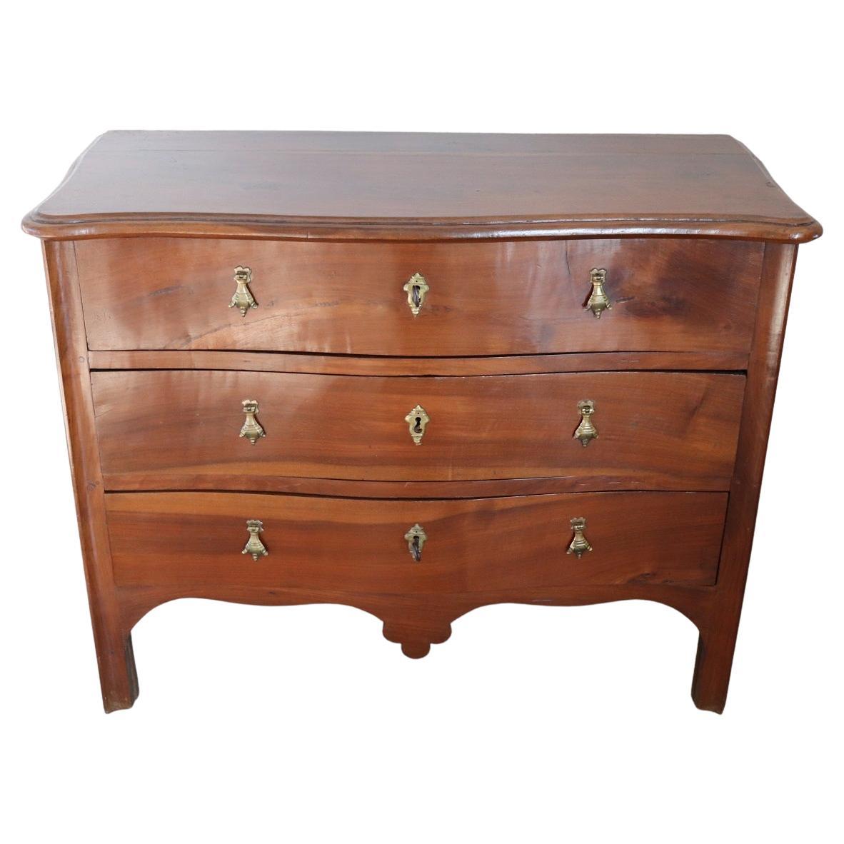 18th Century Italian Louis XV Walnut Antique Commode or Chest of Drawers For Sale