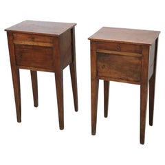 18th Century Italian Louis XVI Pair of Antique Nightstands in Solid Walnut