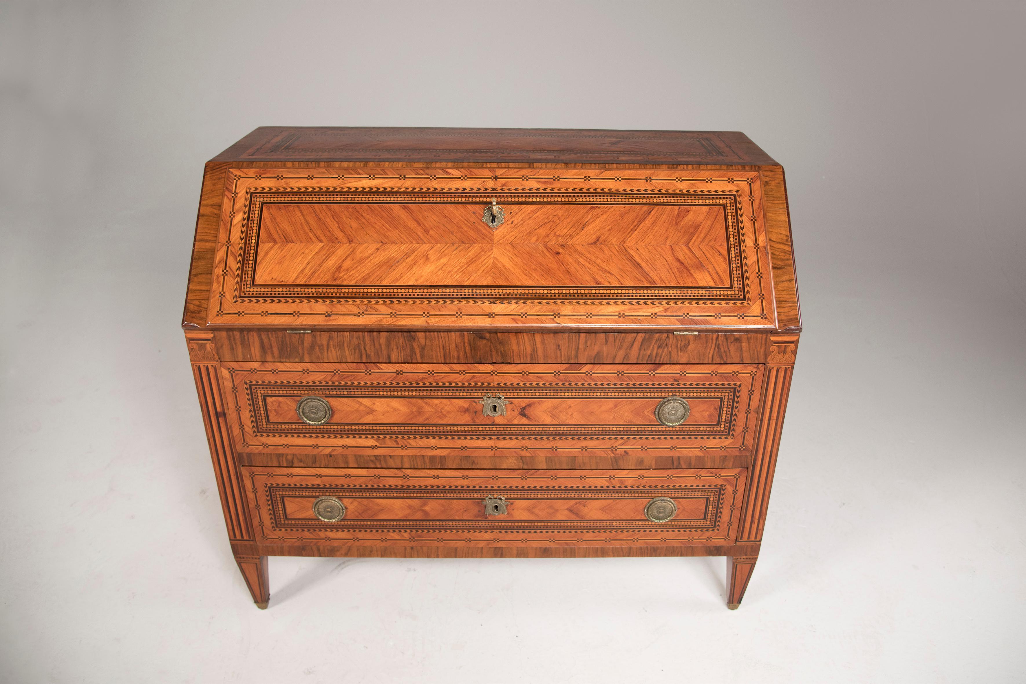 18th Century Italian Louis XVI Tilt Door Bureau 3