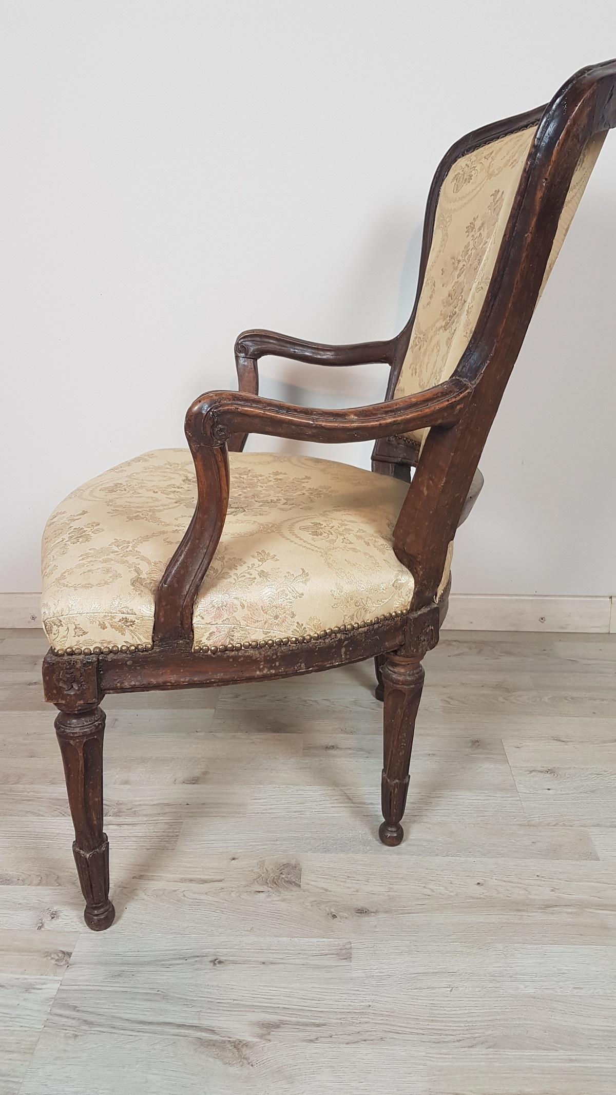 18th Century Italian Louis XVI Walnut Armchair For Sale 5