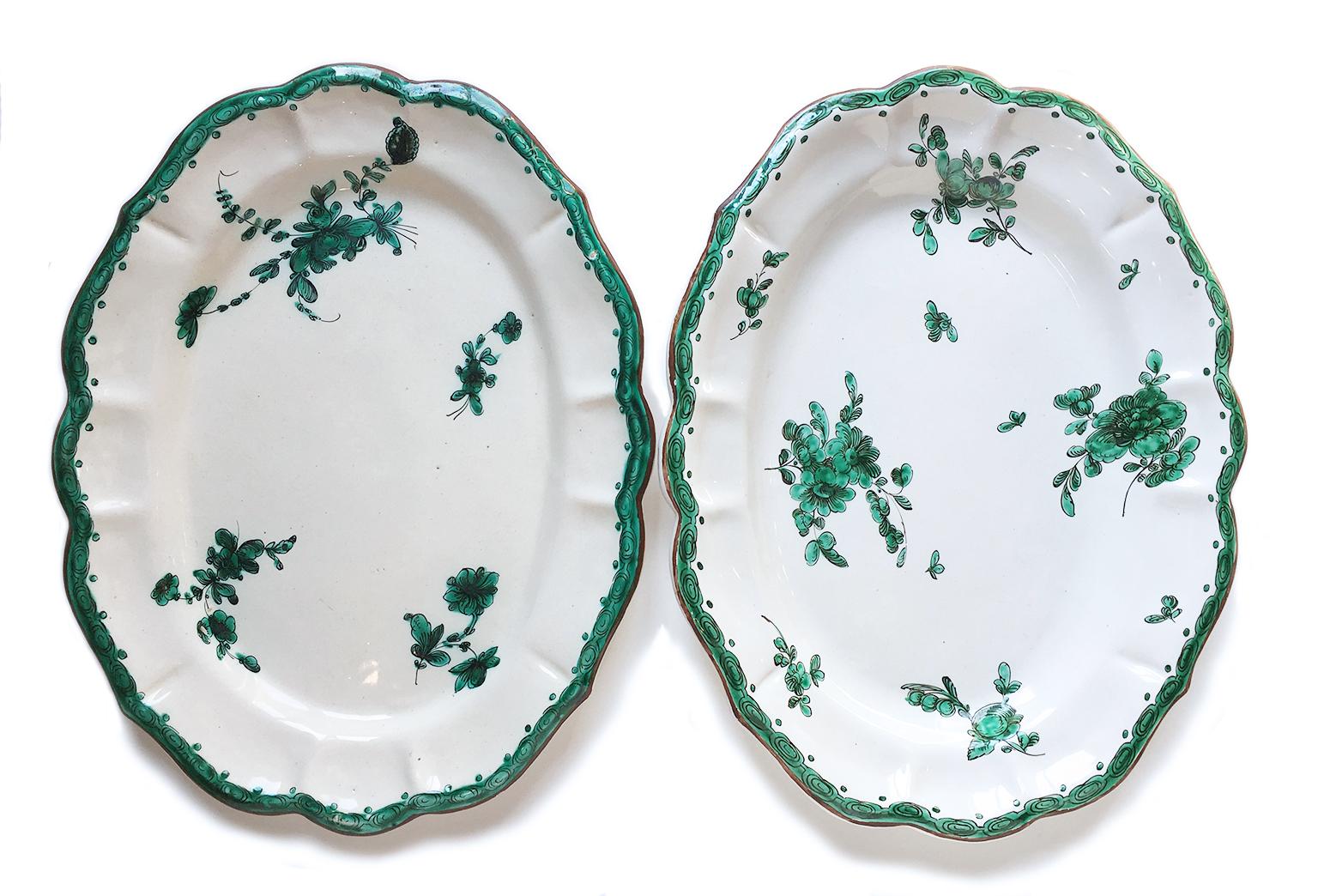 Italian Maiolica Service Pasquale Rubati Milano with Green Flowers, circa 1780 For Sale 6