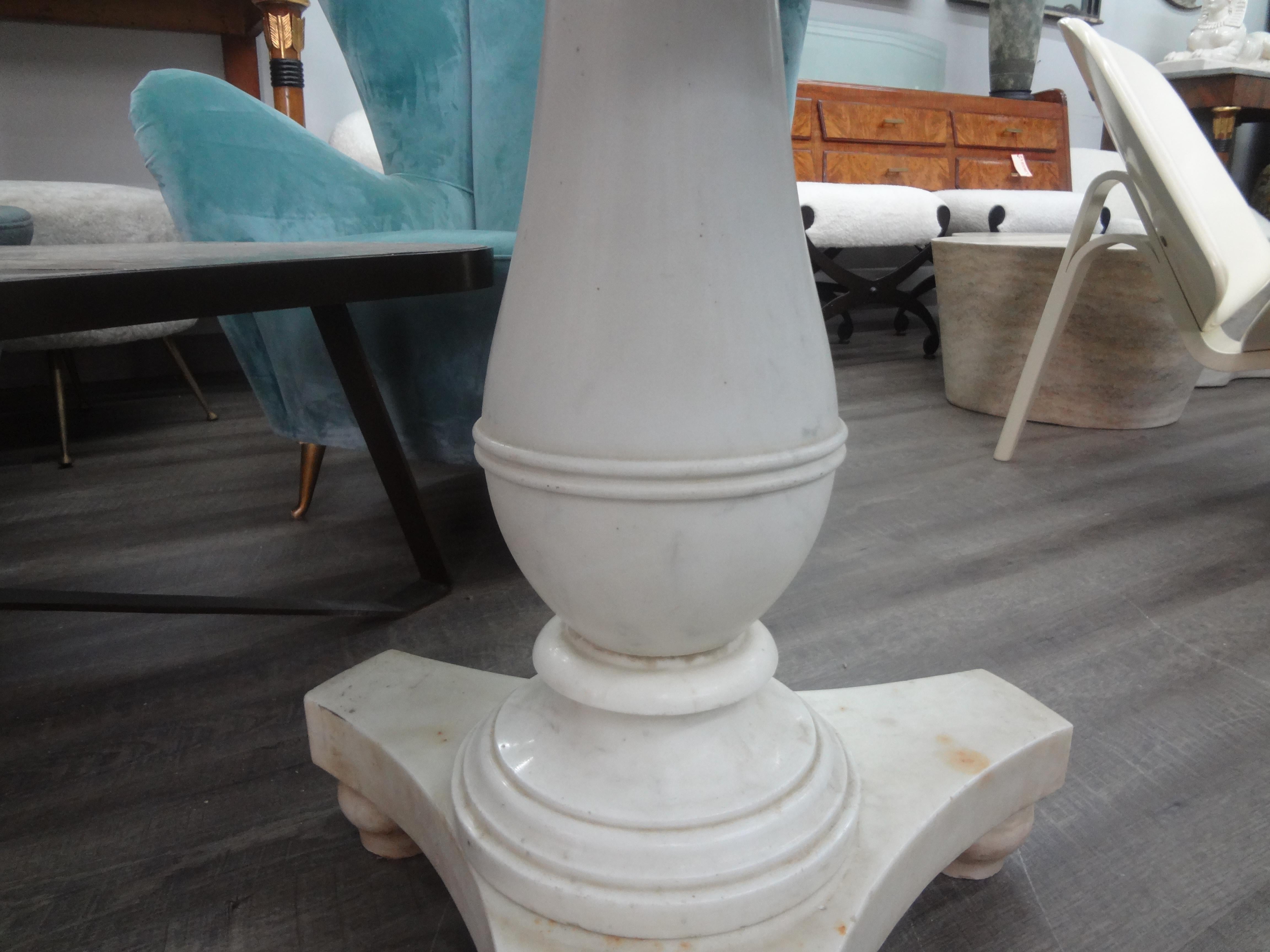 18th Century Italian Marble Center Table For Sale 1