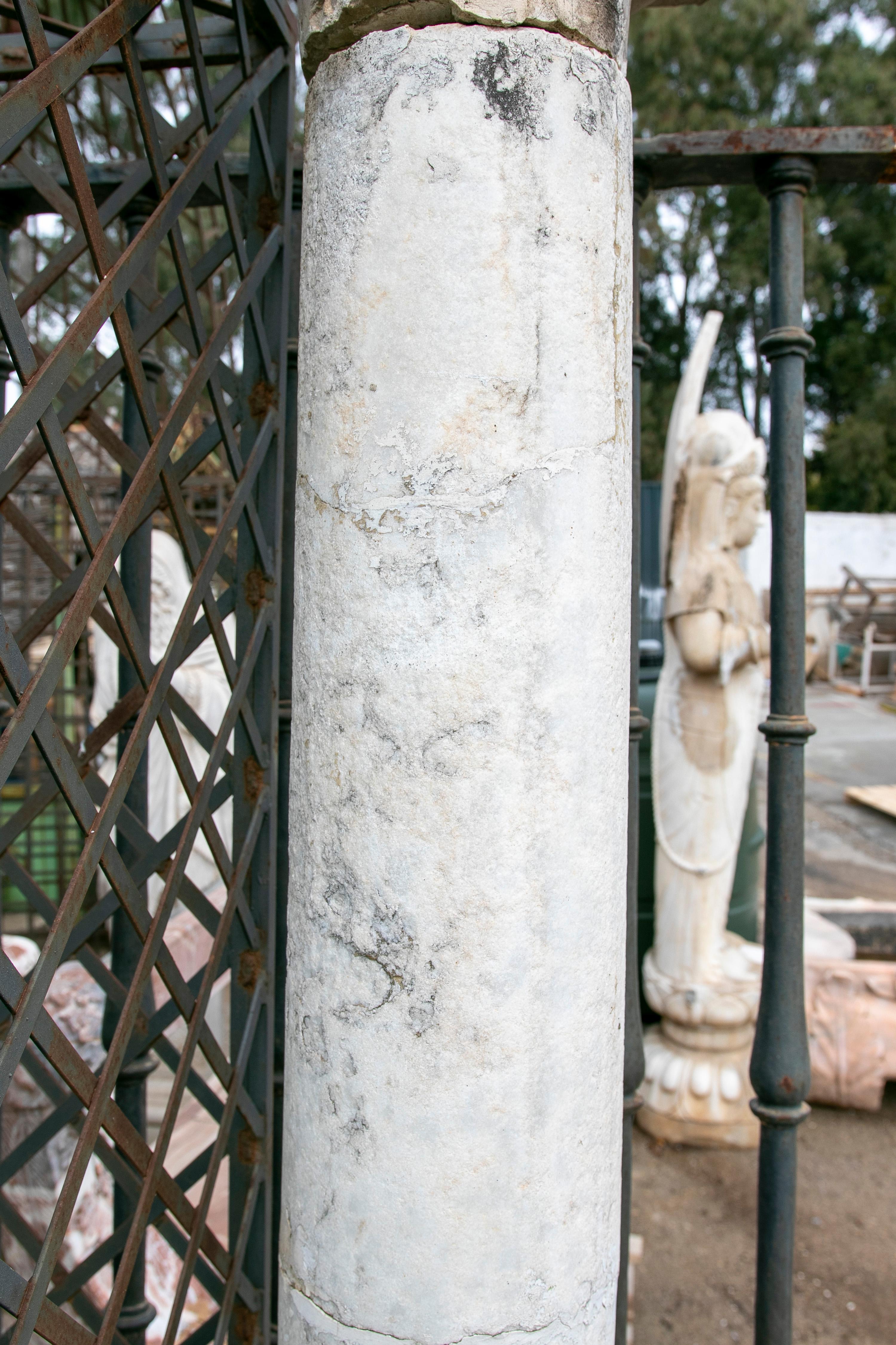 colonne italienne en marbre du 18ème siècle avec base rectangulaire en vente 3