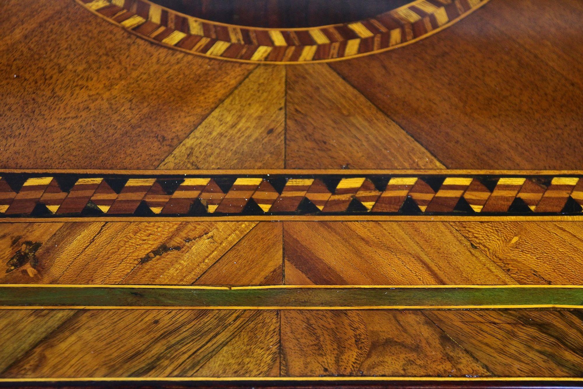 18th Century Italian Marquetry Chest Of Drawers Museum Quality, Milan ca. 1760 For Sale 4