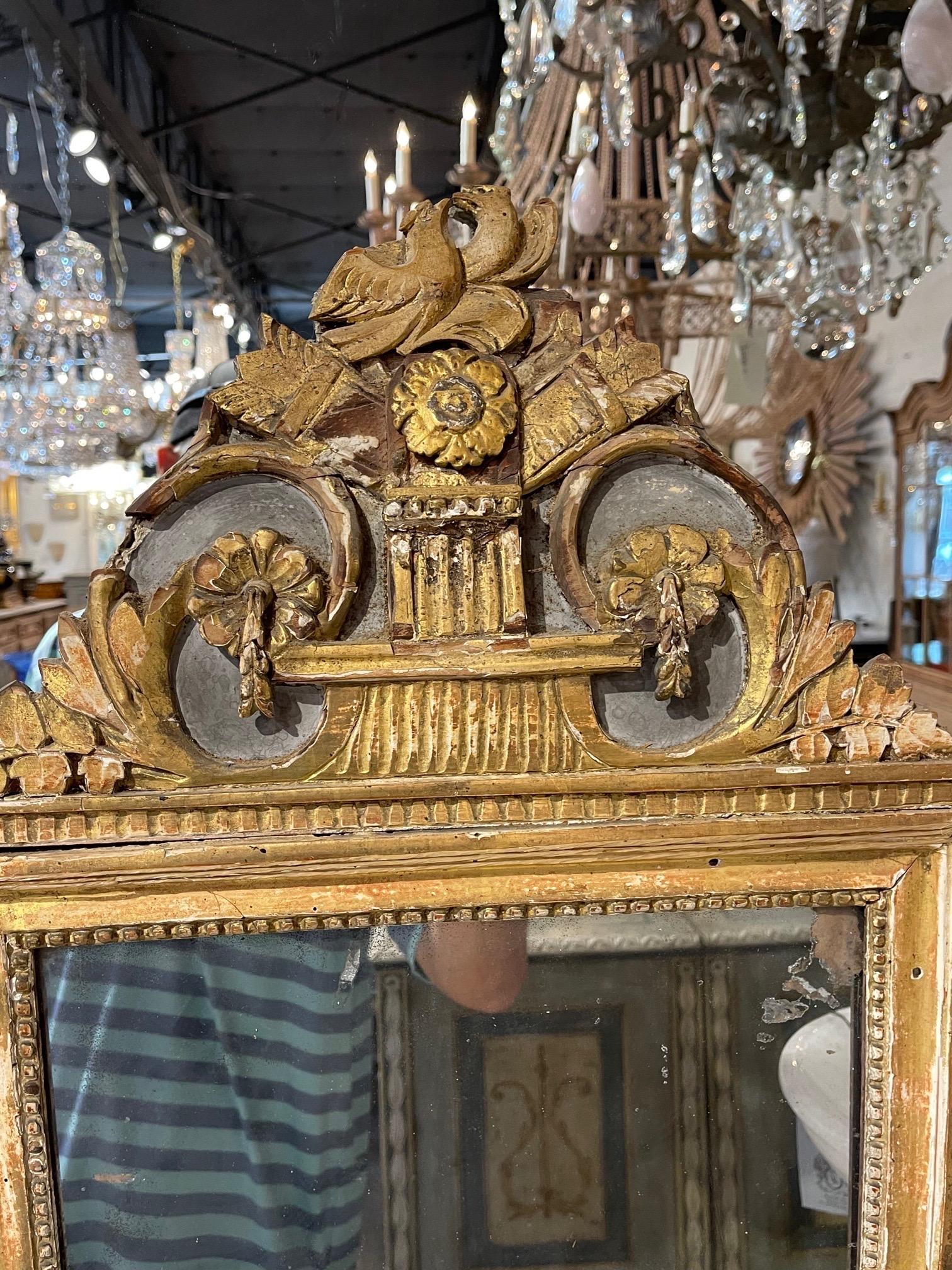 18th Century Italian Neo Classical Carved and Parcel Gilt Mirror In Good Condition For Sale In Dallas, TX