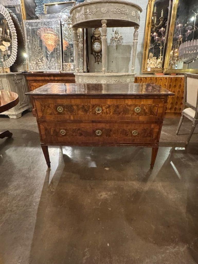 18th Century Italian Neo-Classical Commode in vendita 1