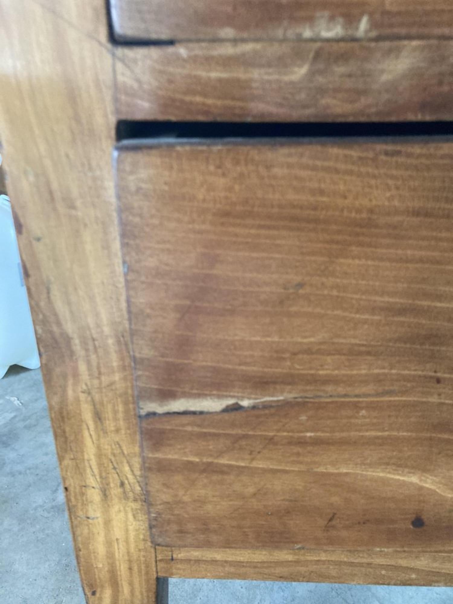 18th Century Italian Neoclassic Walnut Commode / Chest of Drawers With Inlay 7