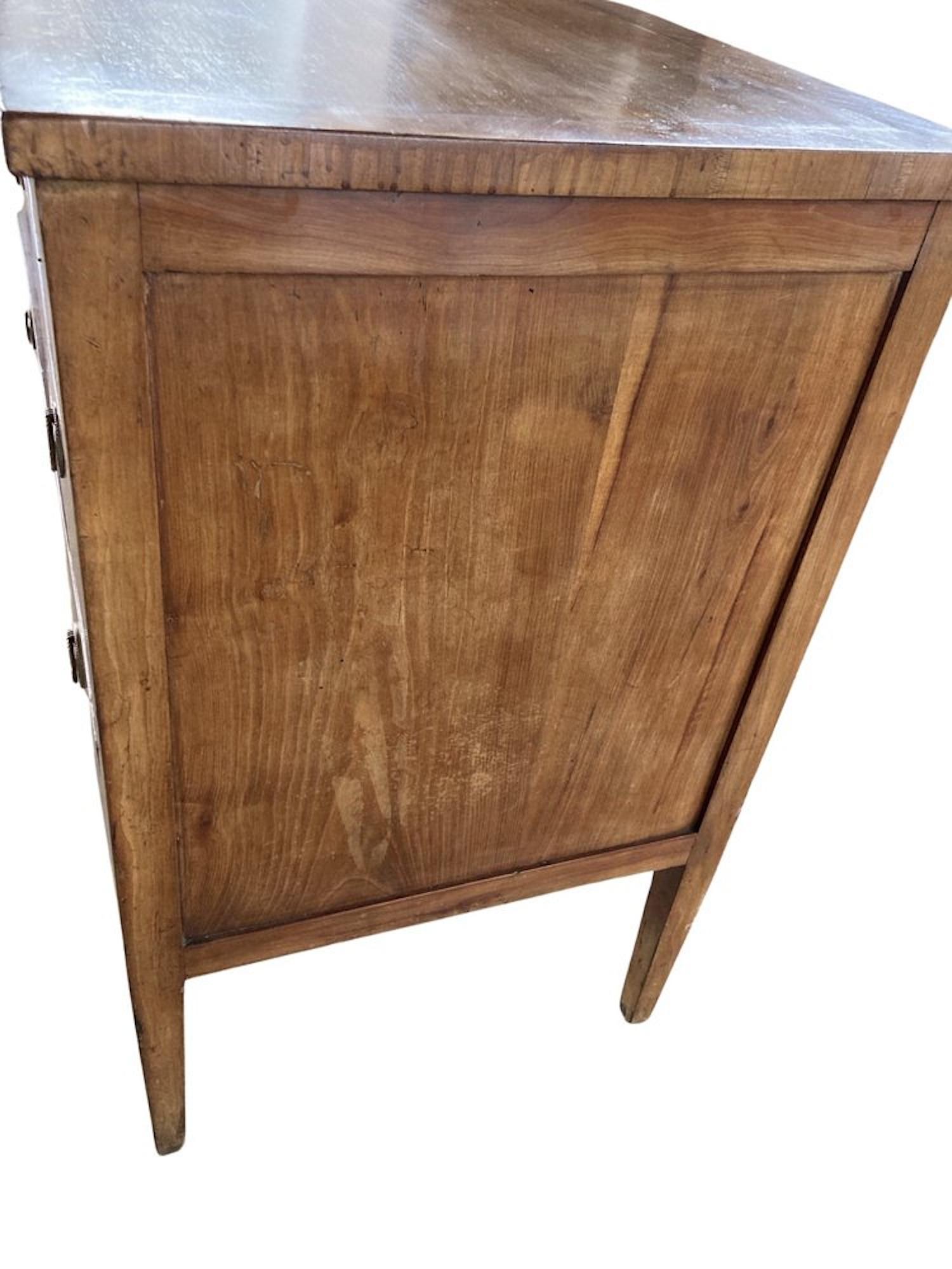 Neoclassical 18th Century Italian Neoclassic Walnut Commode / Chest of Drawers With Inlay