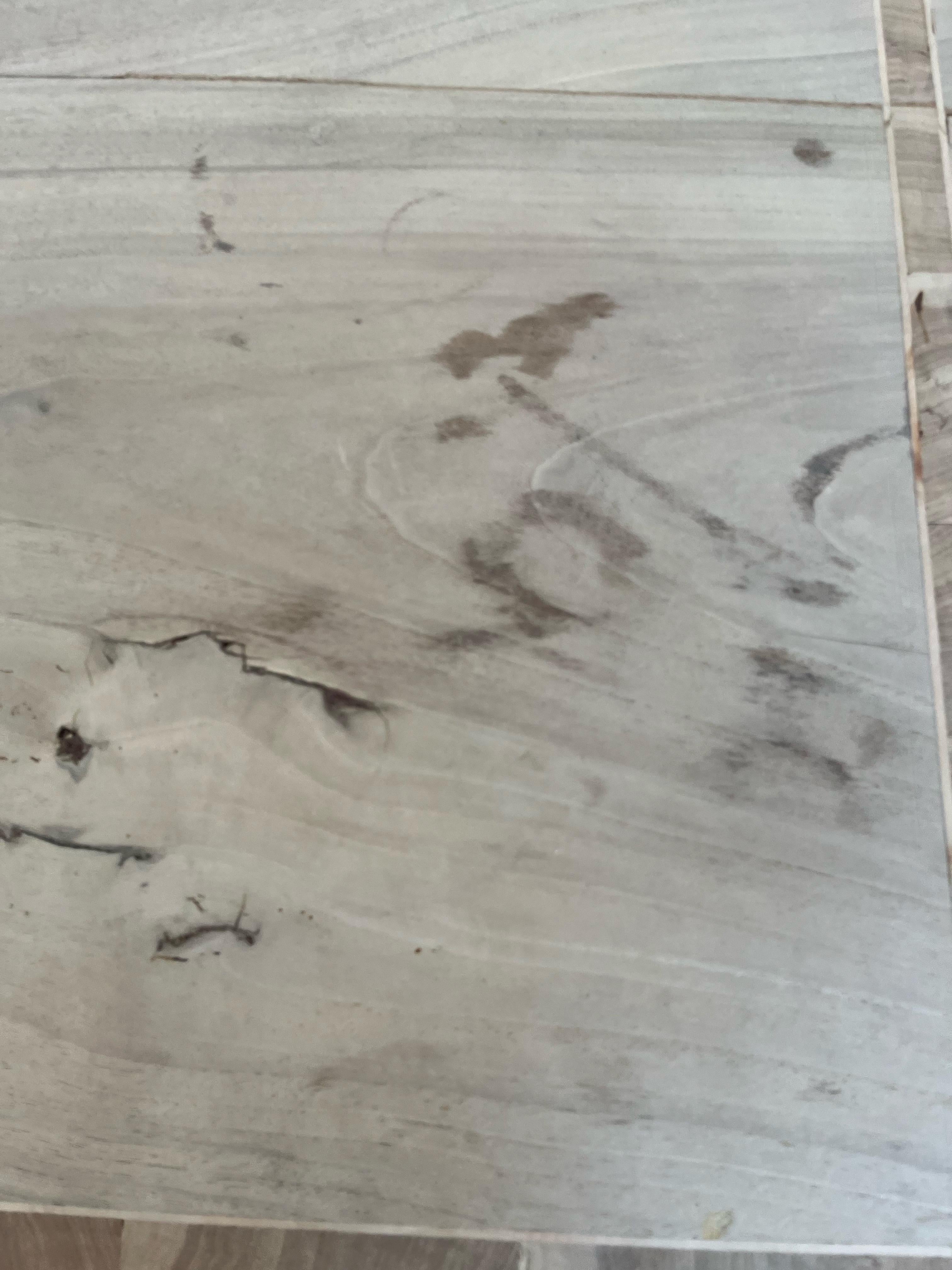 Commodo neoclassico italiano del XVIII secolo in ciliegio sbiancato con intarsio in vendita 4