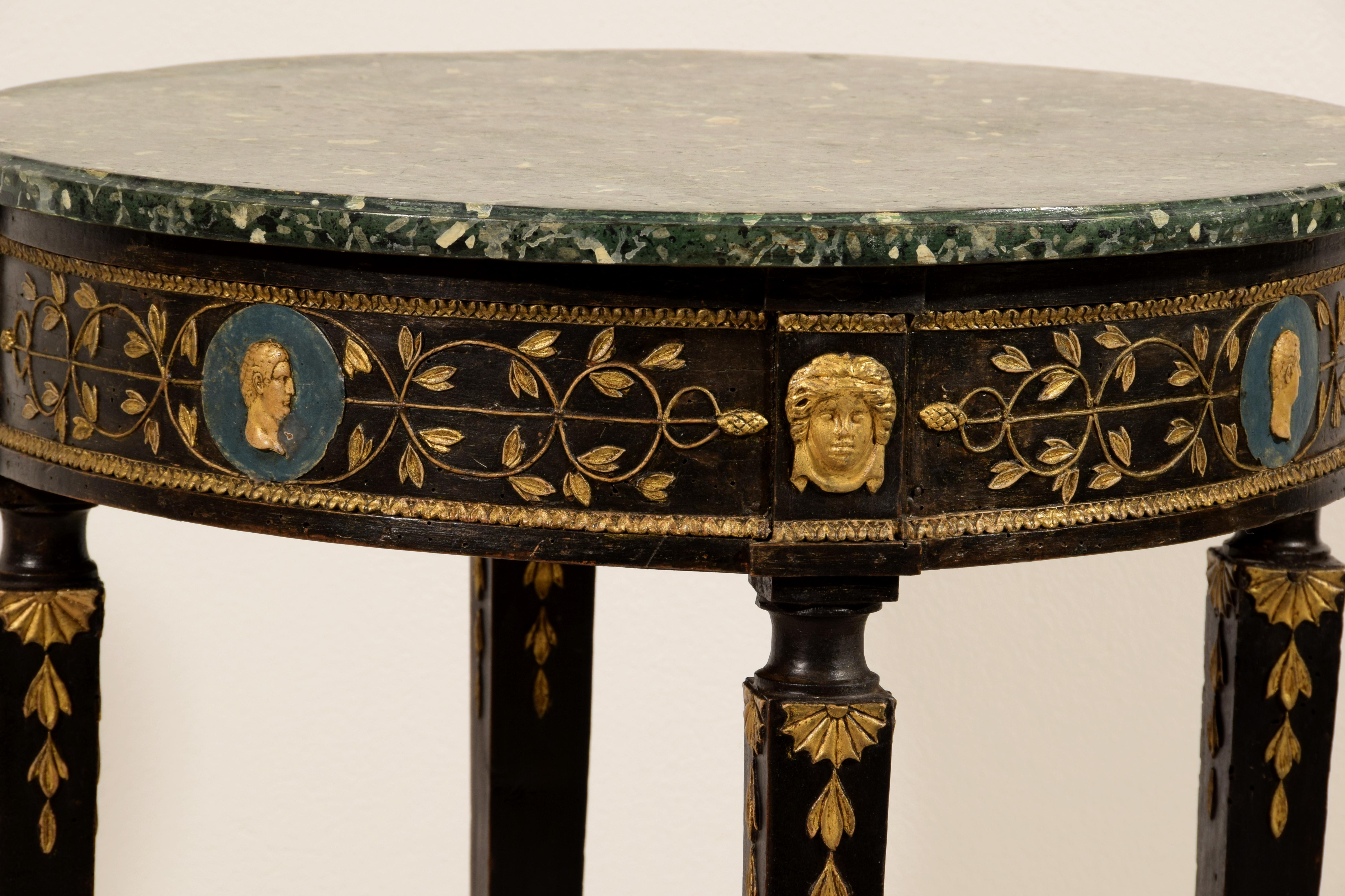 18th Century, Italian Neoclassical Carved and Lacquered Wood Coffee Table For Sale 11
