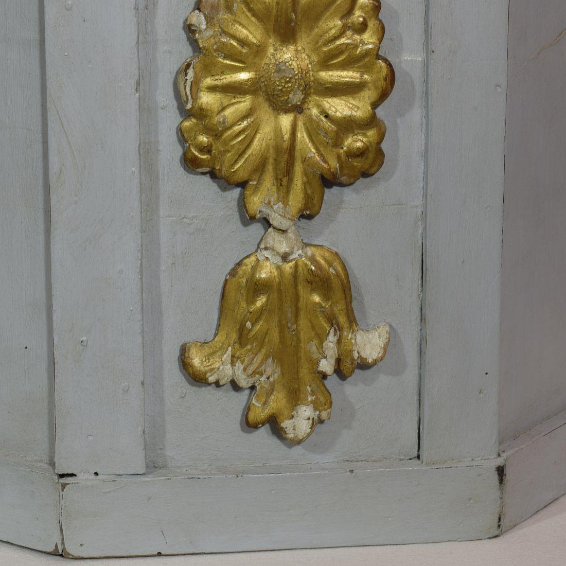 Autel néoclassique italien du 18ème siècle en bois sculpté en vente 11