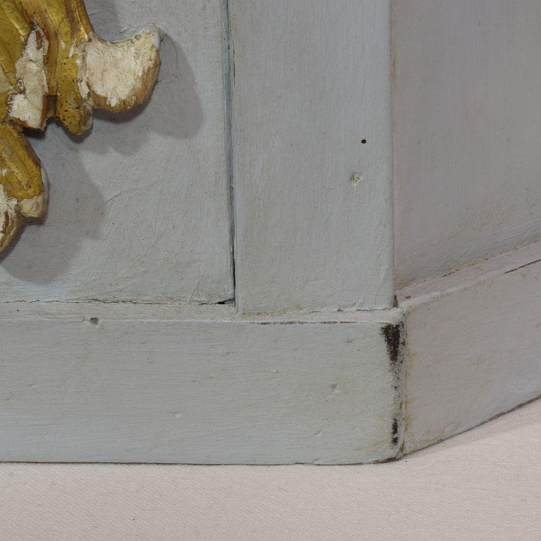 Autel italien néoclassique en bois sculpté du XVIIIe siècle en vente 11