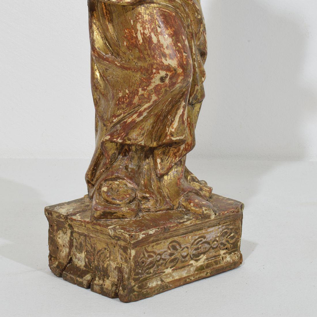 Italienische neoklassizistische geschnitzte Holz Madonna mit Kind aus dem 18. Jahrhundert im Angebot 6