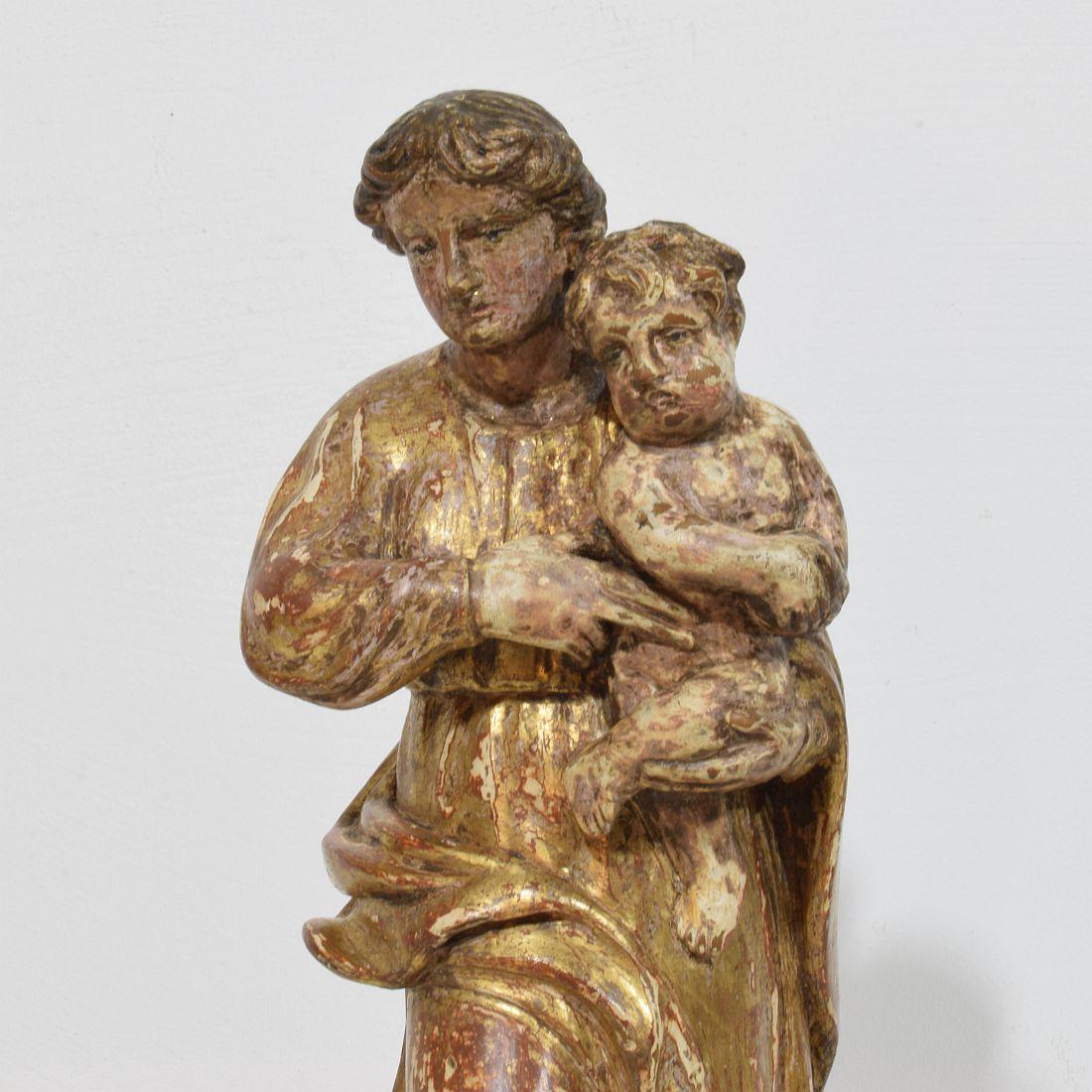 Bois Madonna avec enfant néoclassique italienne du 18ème siècle en vente