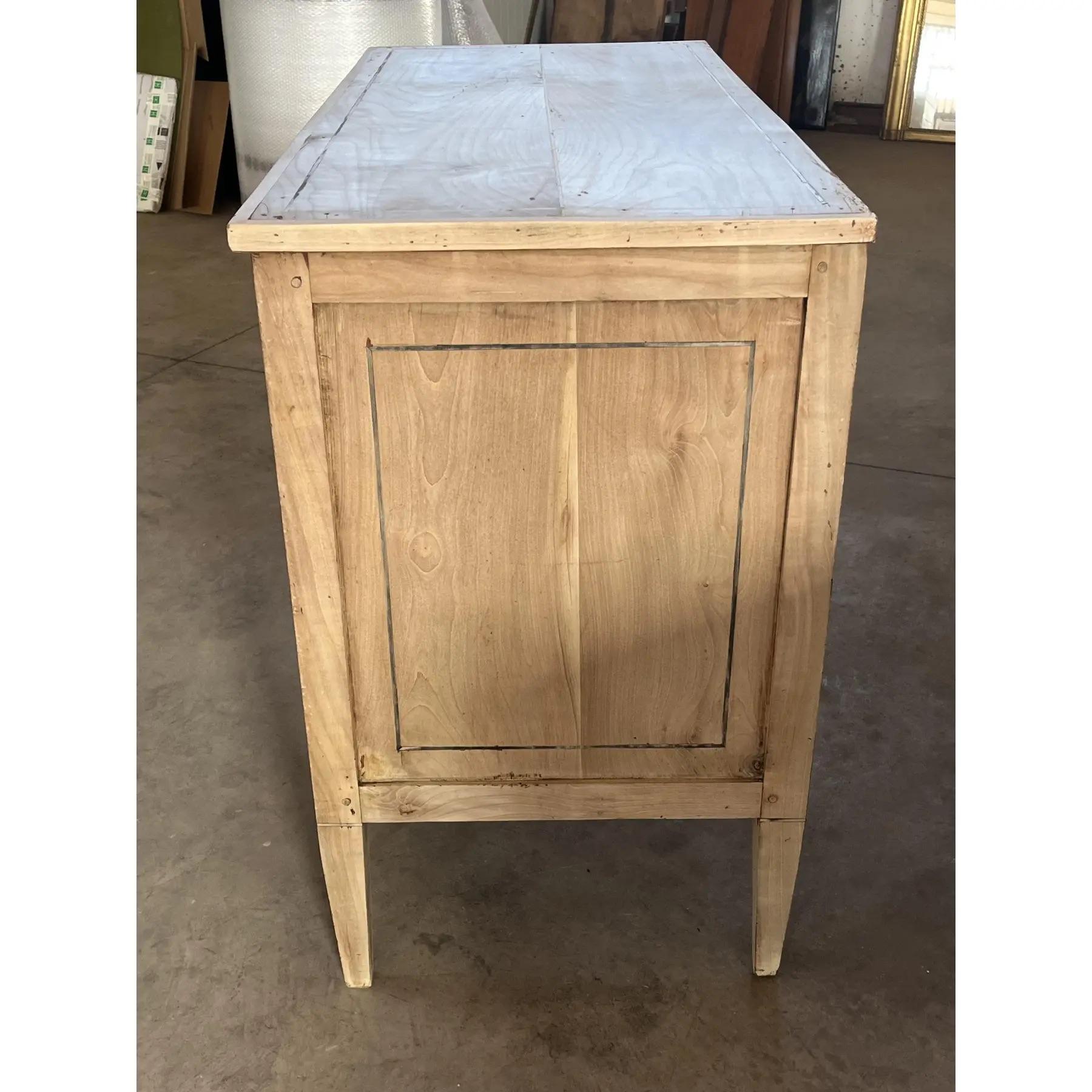 18th Century Italian Neoclassical Commode in Bleached Cherry In Good Condition In Carmine, TX