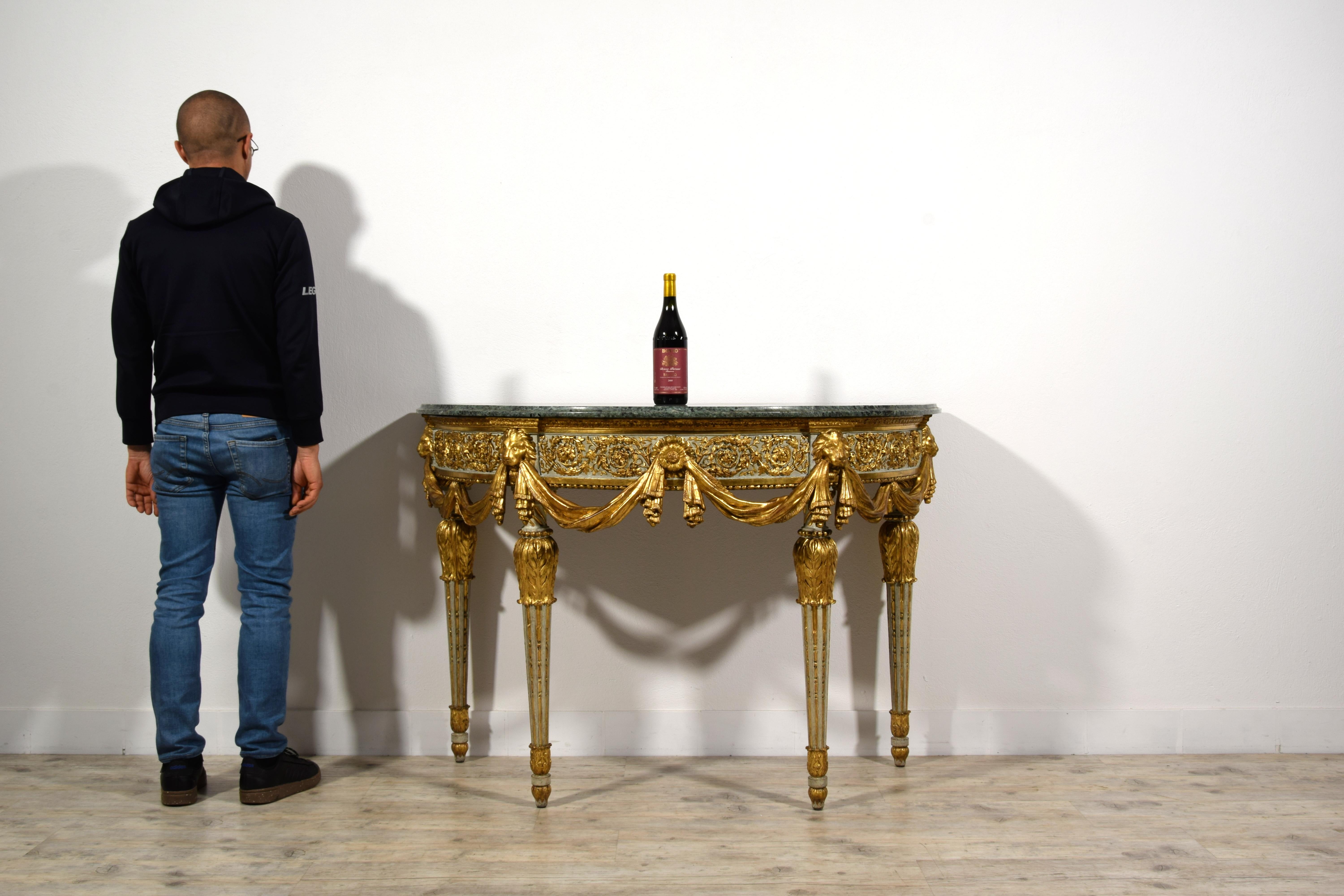 18. Jahrhundert, Italienische neoklassizistische Demi-lune Holzkonsole von Francesco Bolgiè im Angebot 6
