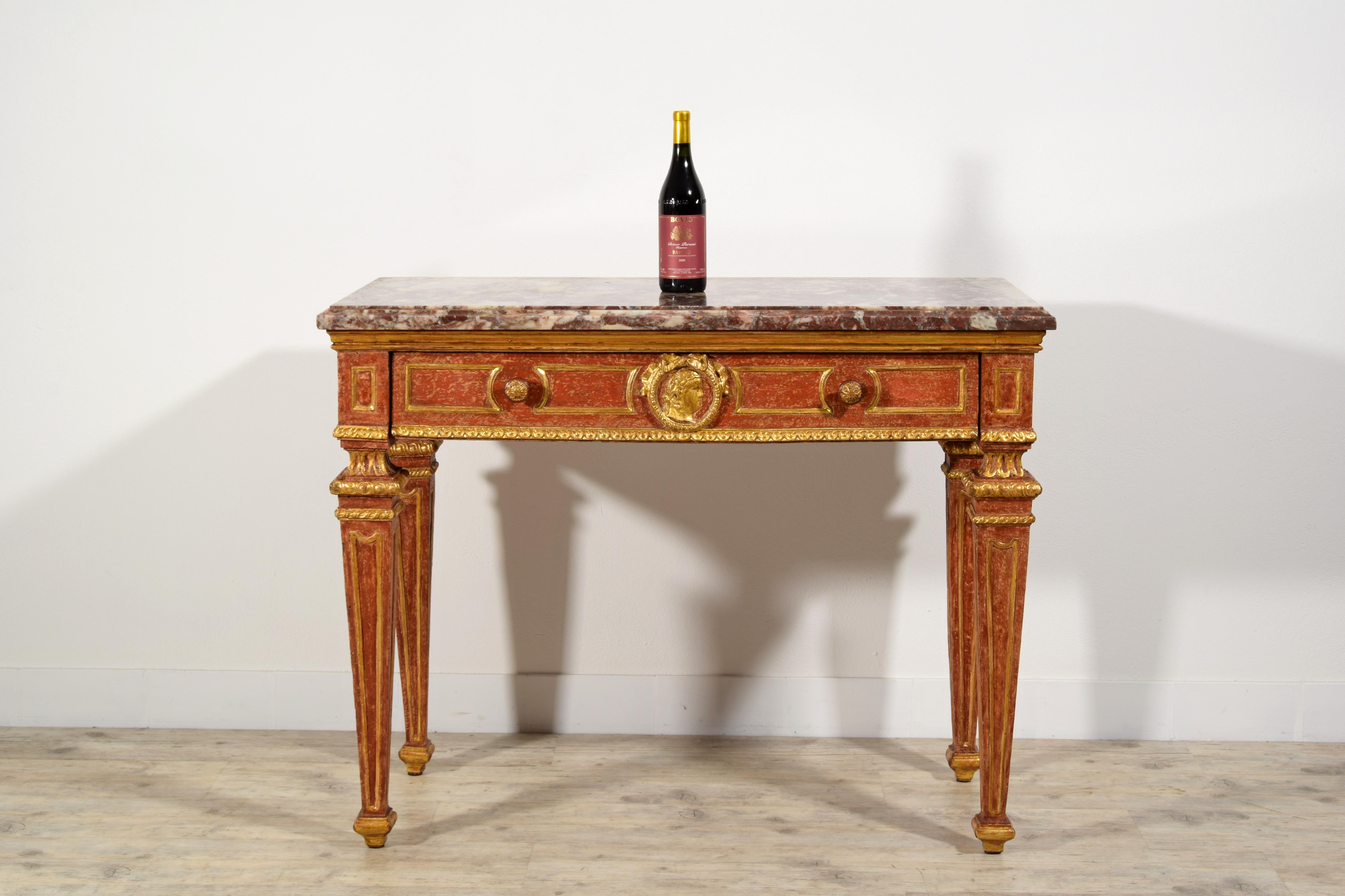 18th Century, Italian Neoclassical Gilded and Red Lacquered Wood with Marble Top For Sale 2